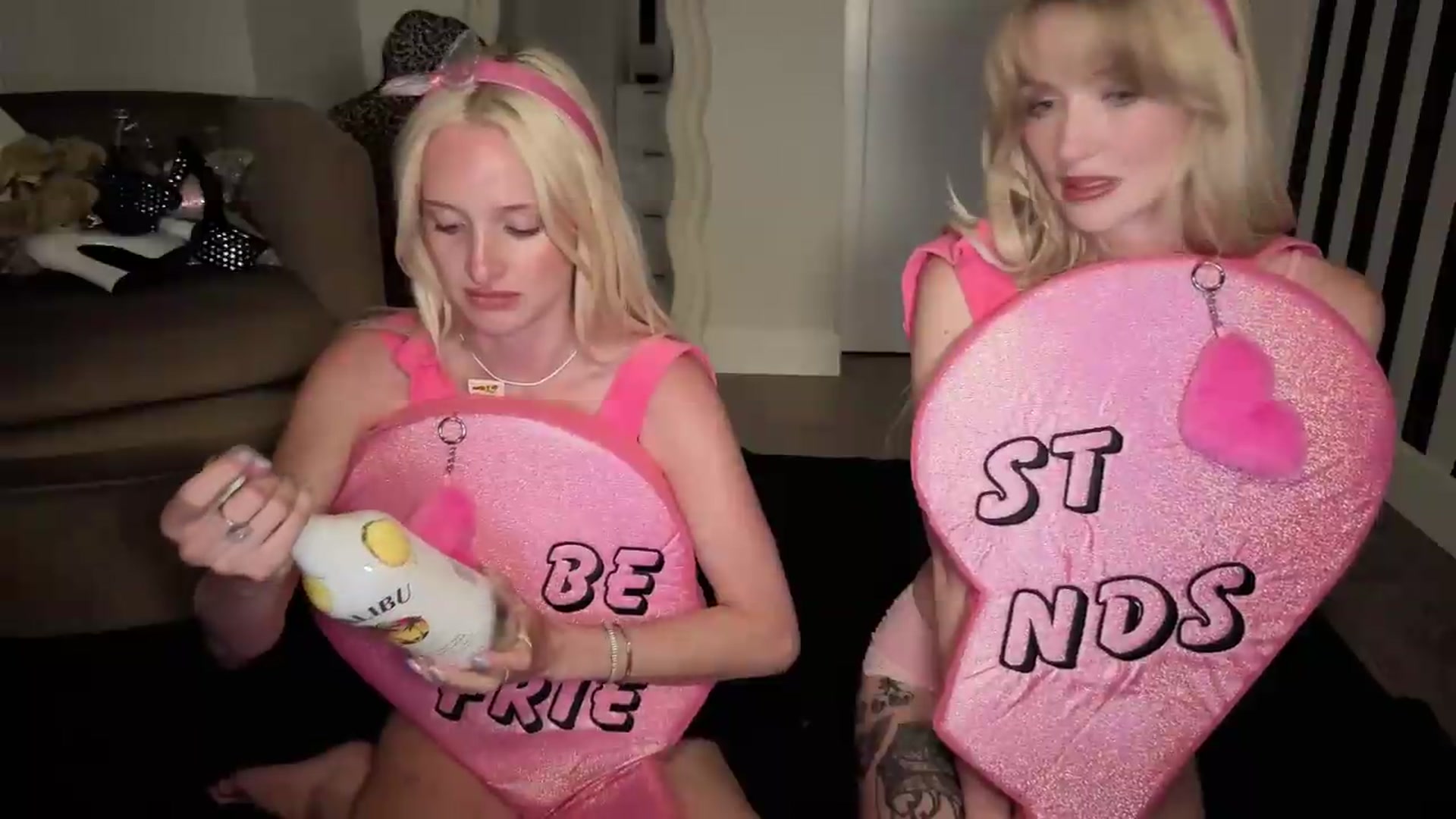 Gallery image thumbnail from TexasReed's myfreecams stream on, 09/01/2026, 06:39 image 8 of 20