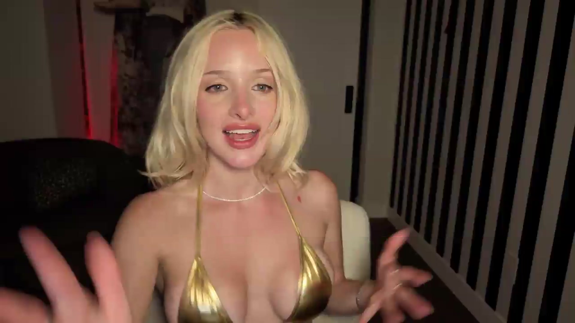 Gallery image thumbnail from TexasReed's myfreecams stream on, 09/09/2026, 08:13 image 6 of 20