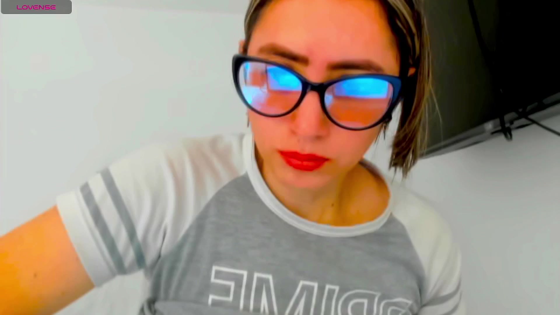 Gallery image thumbnail from ThBella's myfreecams stream on, 03/15/2025, 14:26 image 18 of 20