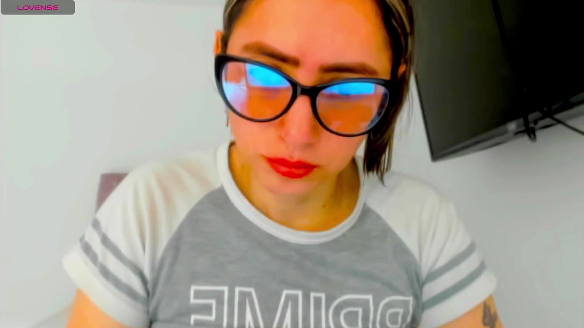 Gallery image thumbnail from ThBella's myfreecams stream on, 03/15/2025, 14:26 image 17 of 20