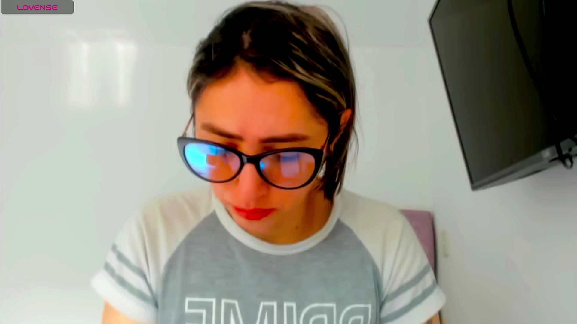 Gallery image thumbnail from ThBella's myfreecams stream on, 03/15/2025, 14:26 image 11 of 20