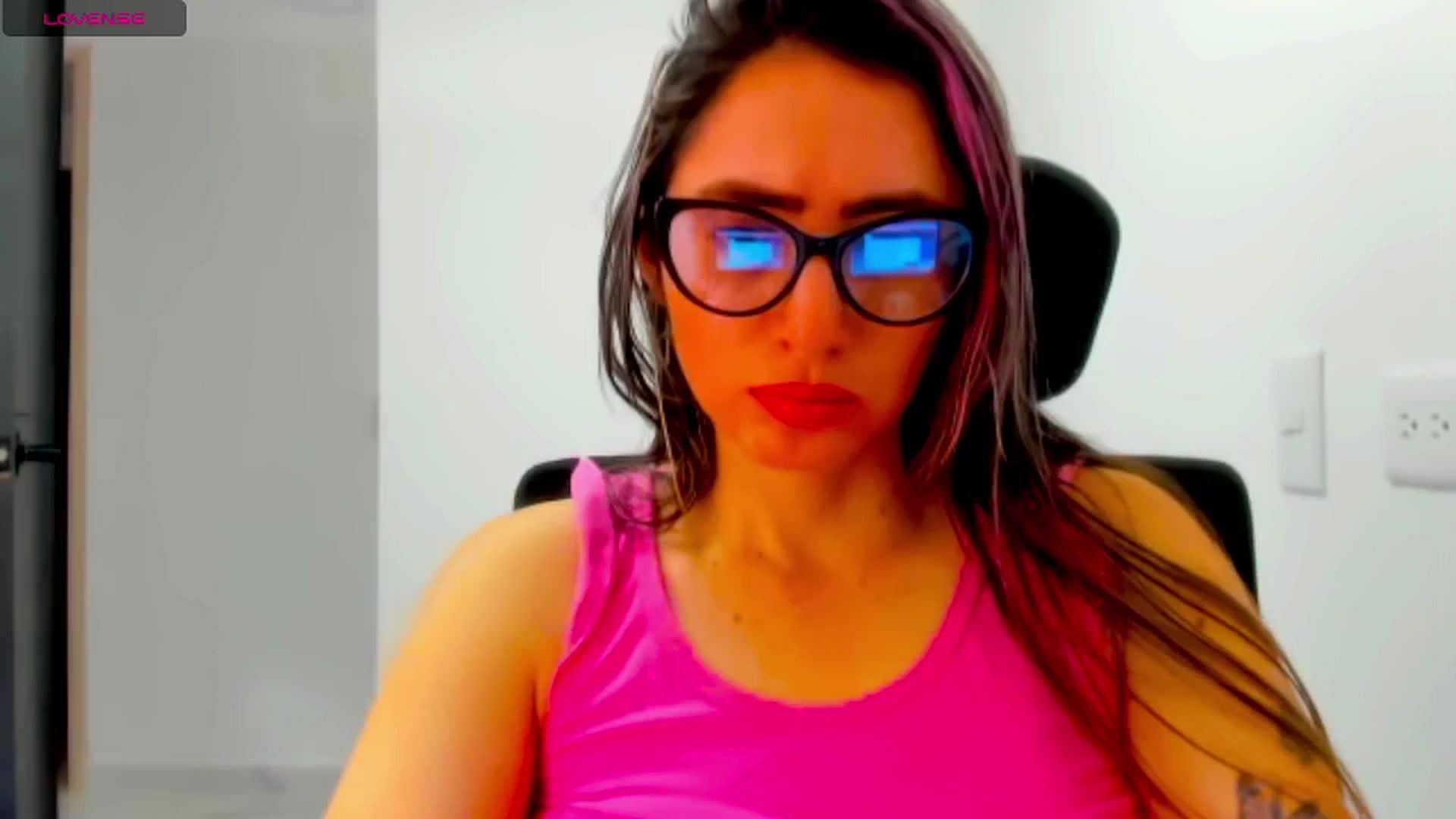 Gallery image thumbnail from ThBella's myfreecams stream on, 03/24/2025, 16:16 image 10 of 20
