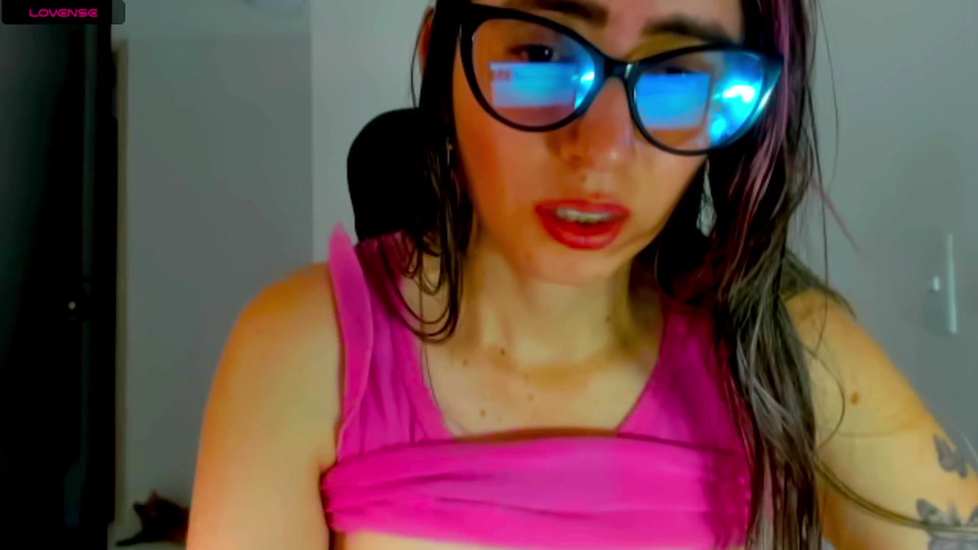 Gallery image thumbnail from ThBella's myfreecams stream on, 03/24/2025, 16:16 image 3 of 20