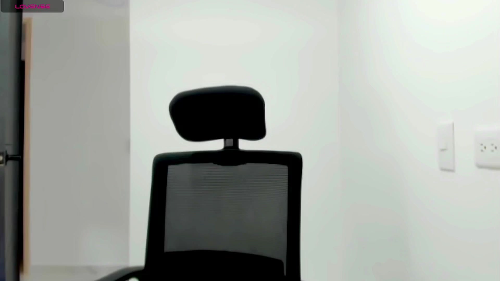 Gallery image thumbnail from ThBella's myfreecams stream on, 03/24/2025, 16:16 image 12 of 20
