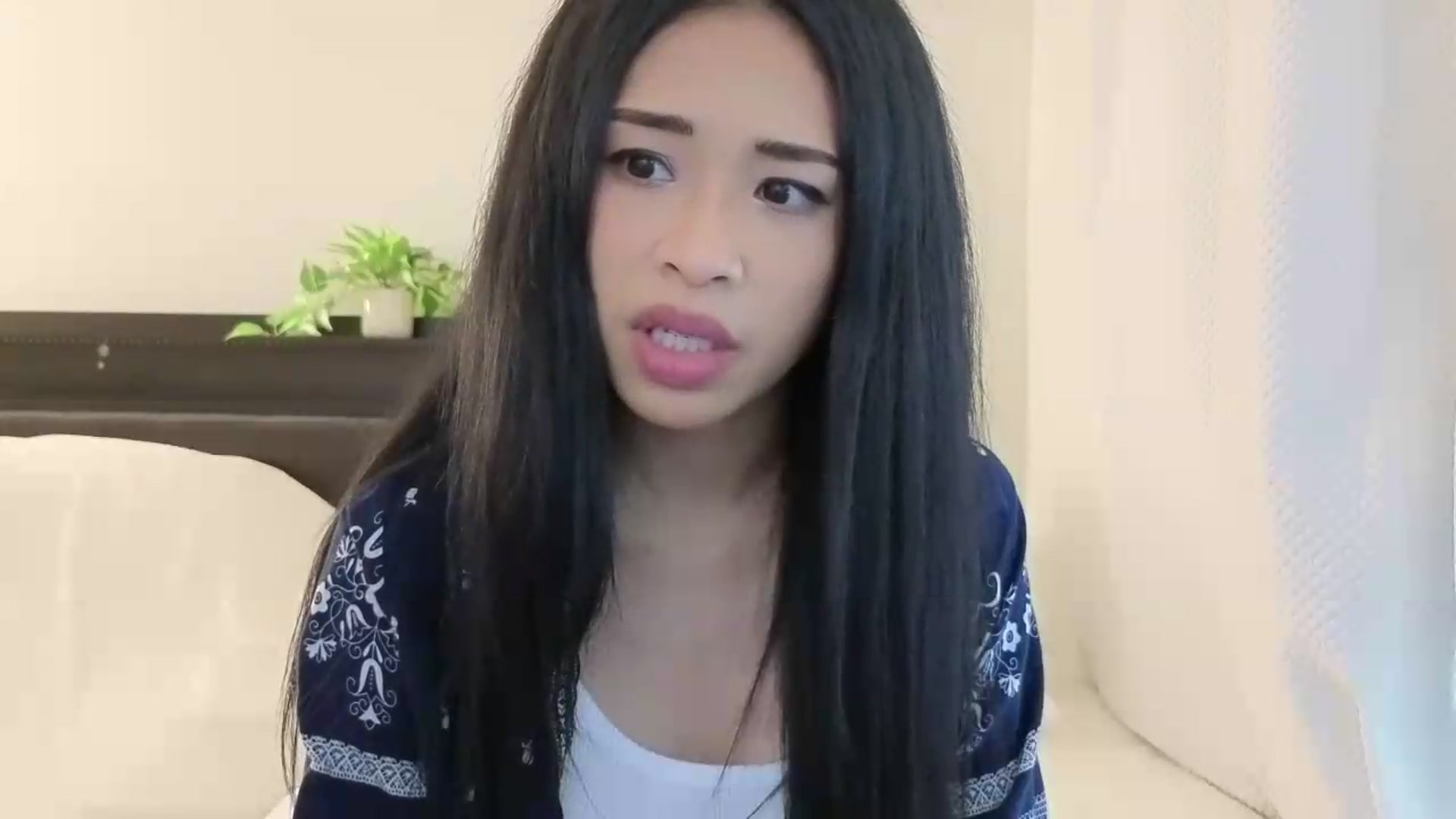 Gallery image thumbnail from Thaispice's myfreecams stream on, 07/19/2026, 24:59 image 3 of 20
