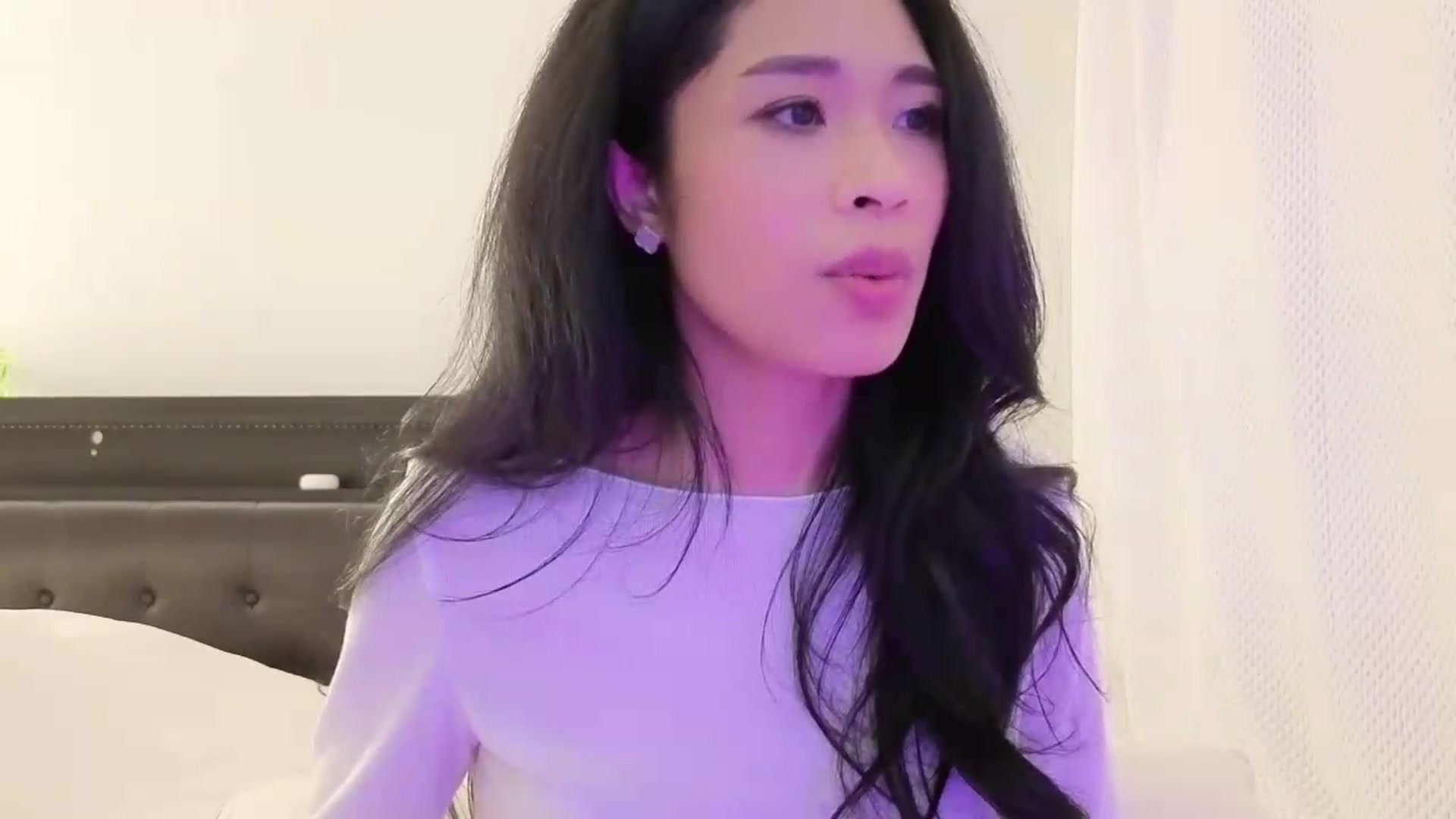 Gallery image thumbnail from Thaispice's myfreecams stream on, 08/01/2026, 24:49 image 4 of 20