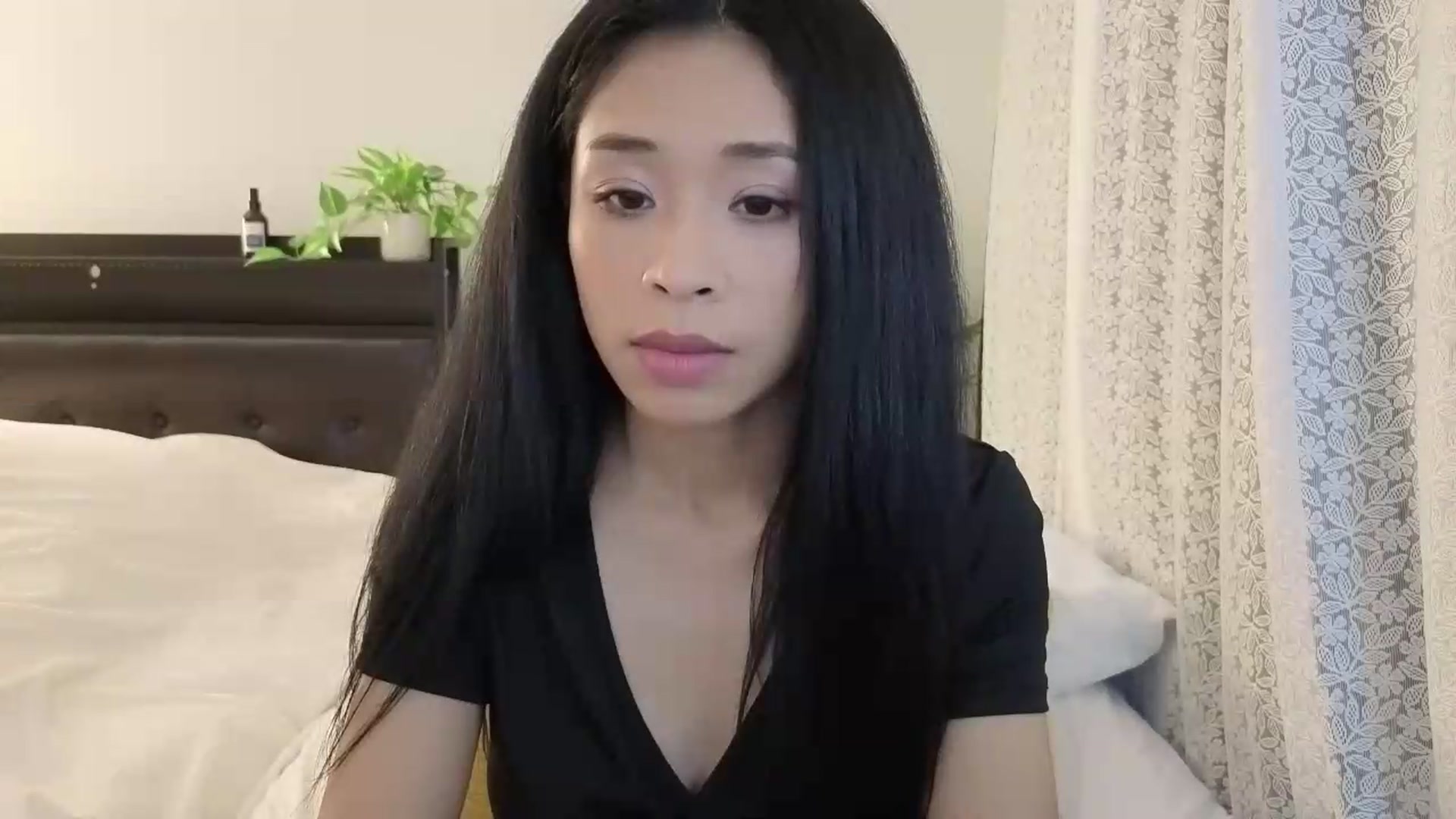 Gallery image thumbnail from Thaispice's myfreecams stream on, 08/26/2026, 23:42 image 14 of 20