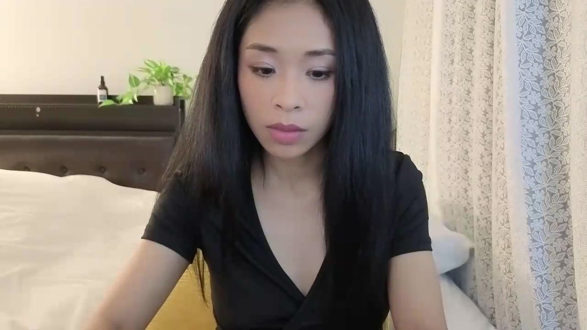 Gallery image thumbnail from Thaispice's myfreecams stream on, 08/26/2026, 23:42 image 2 of 20
