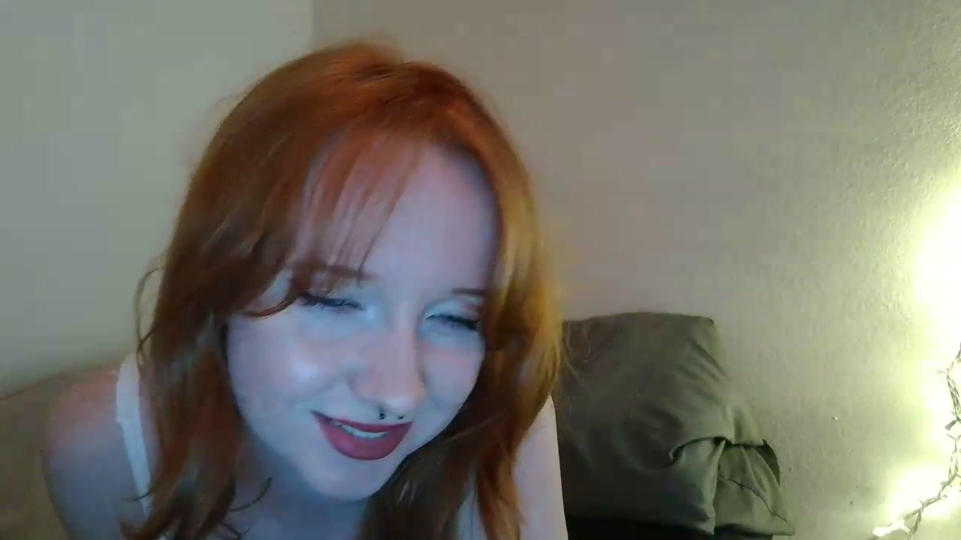 Gallery image thumbnail from Tharedheadfromtx's myfreecams stream on, 06/13/2026, 11:59 image 19 of 20