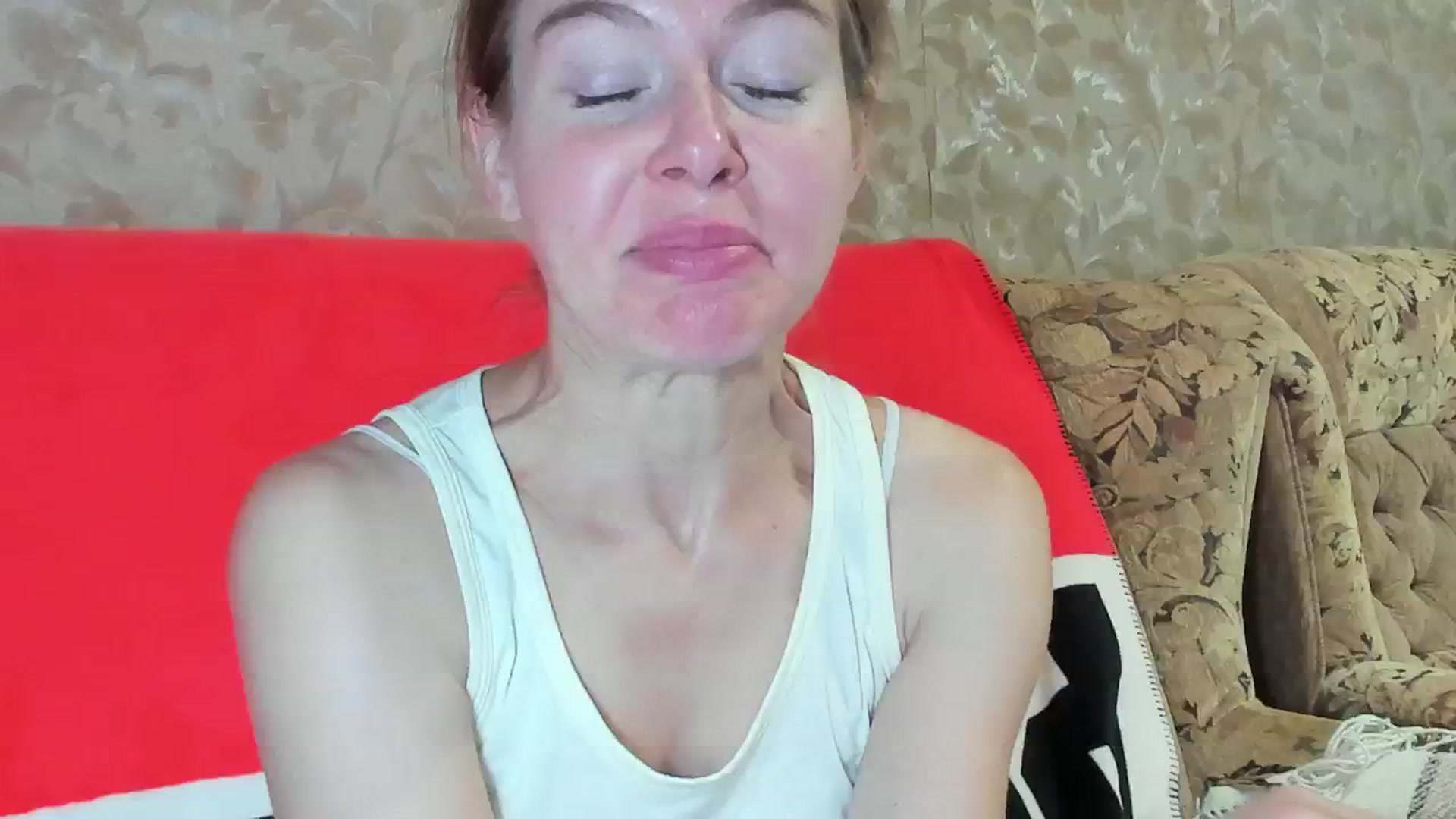 Gallery image thumbnail from That80sRoom's myfreecams stream on, 08/10/2024, 08:38 image 19 of 20
