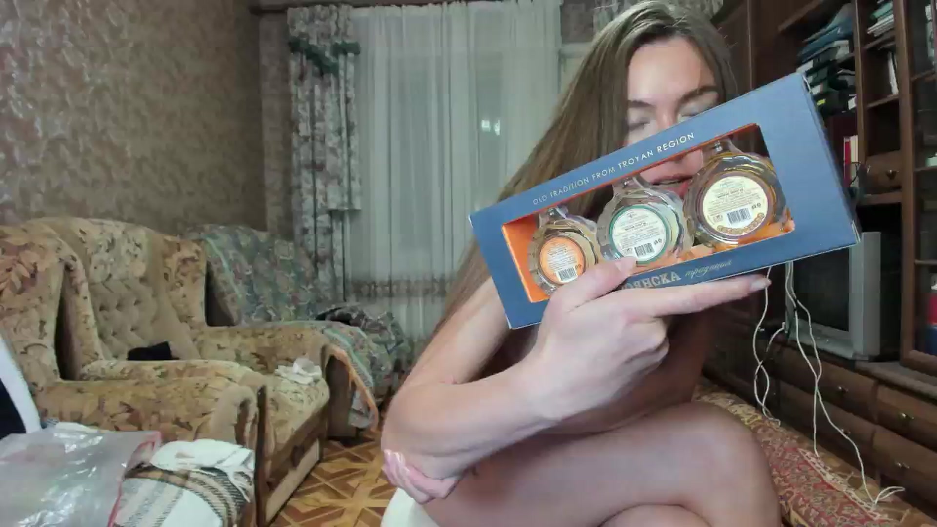 Gallery image thumbnail from That80sRoom's myfreecams stream on, 08/14/2024, 24:10 image 11 of 20