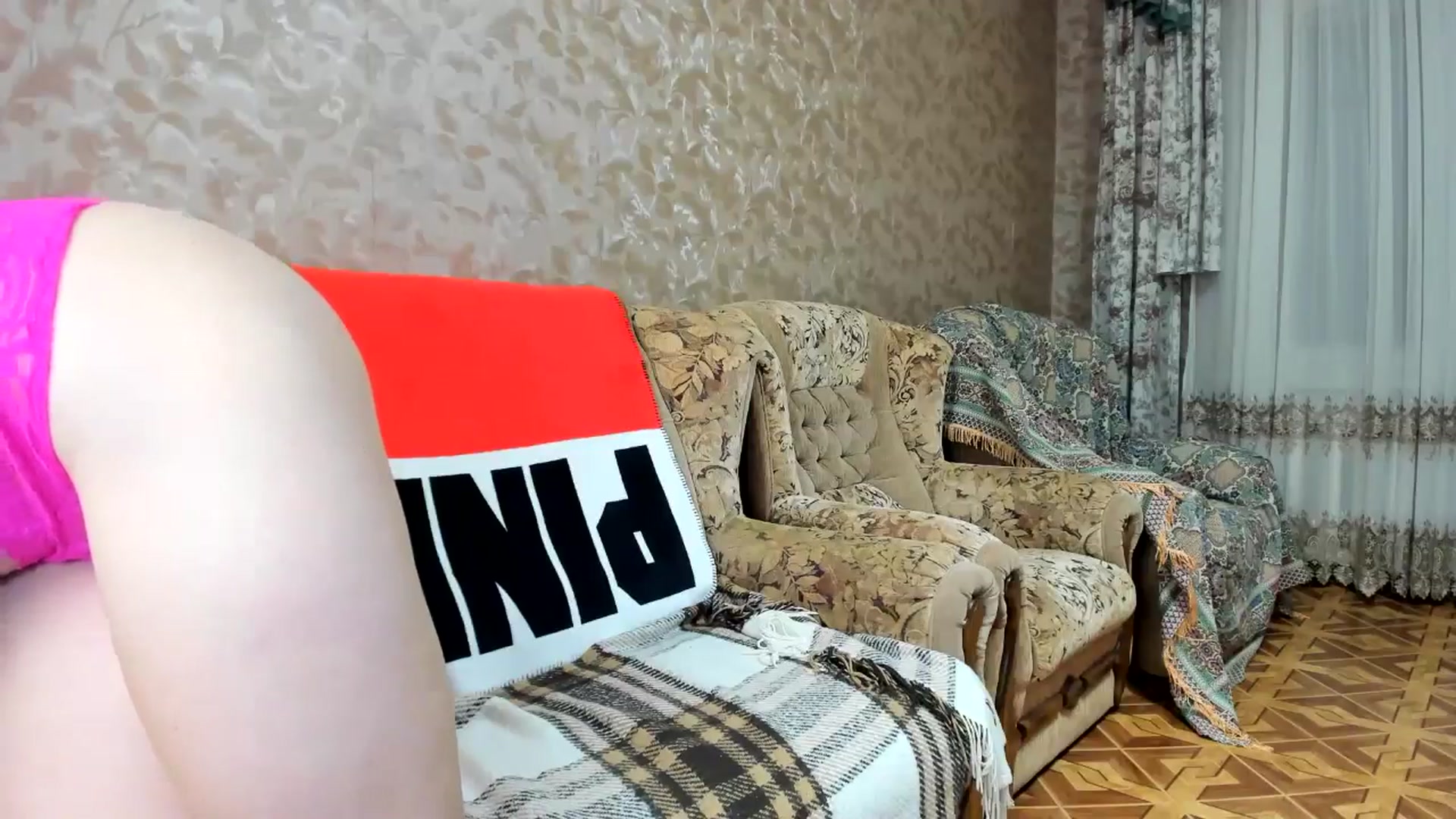 Gallery image thumbnail from That80sRoom's myfreecams stream on, 08/20/2024, 19:06 image 10 of 20