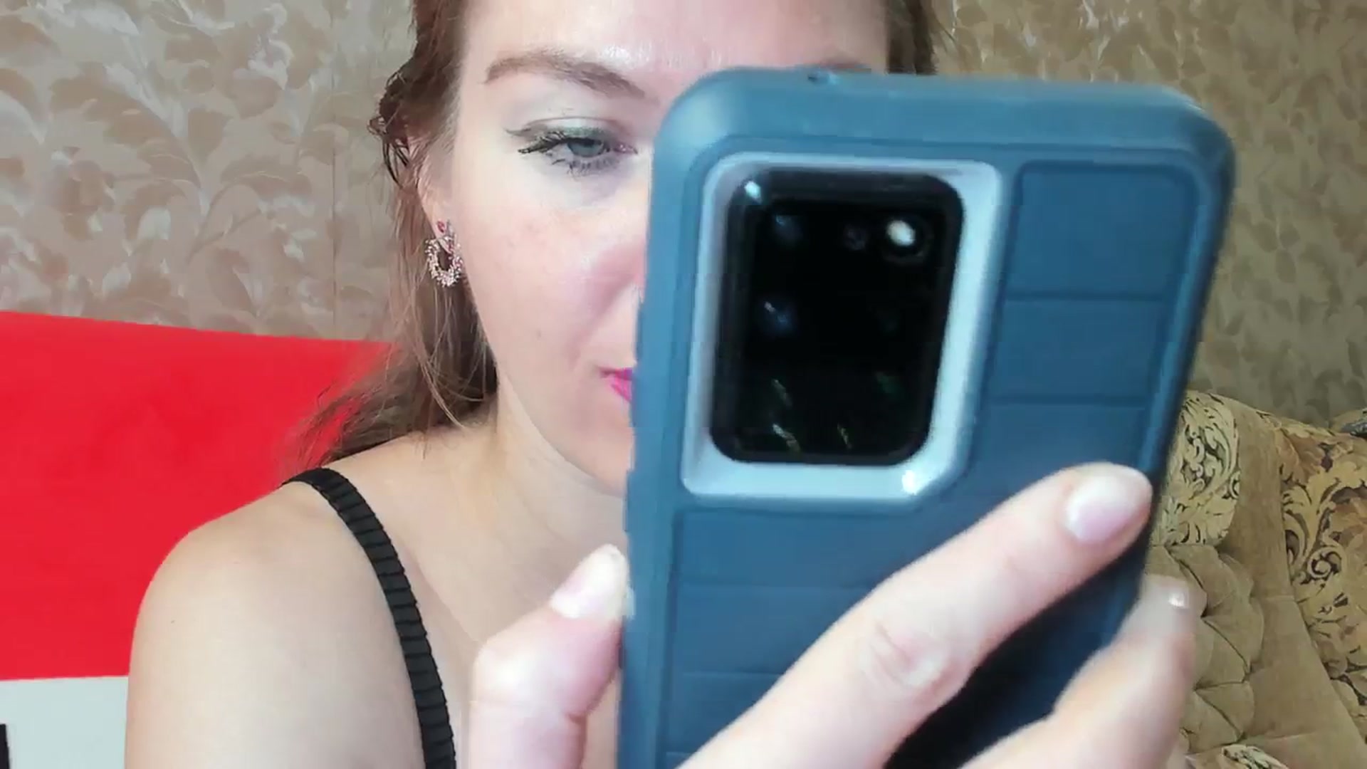 Gallery image thumbnail from That80sRoom's myfreecams stream on, 08/24/2024, 08:09 image 6 of 20