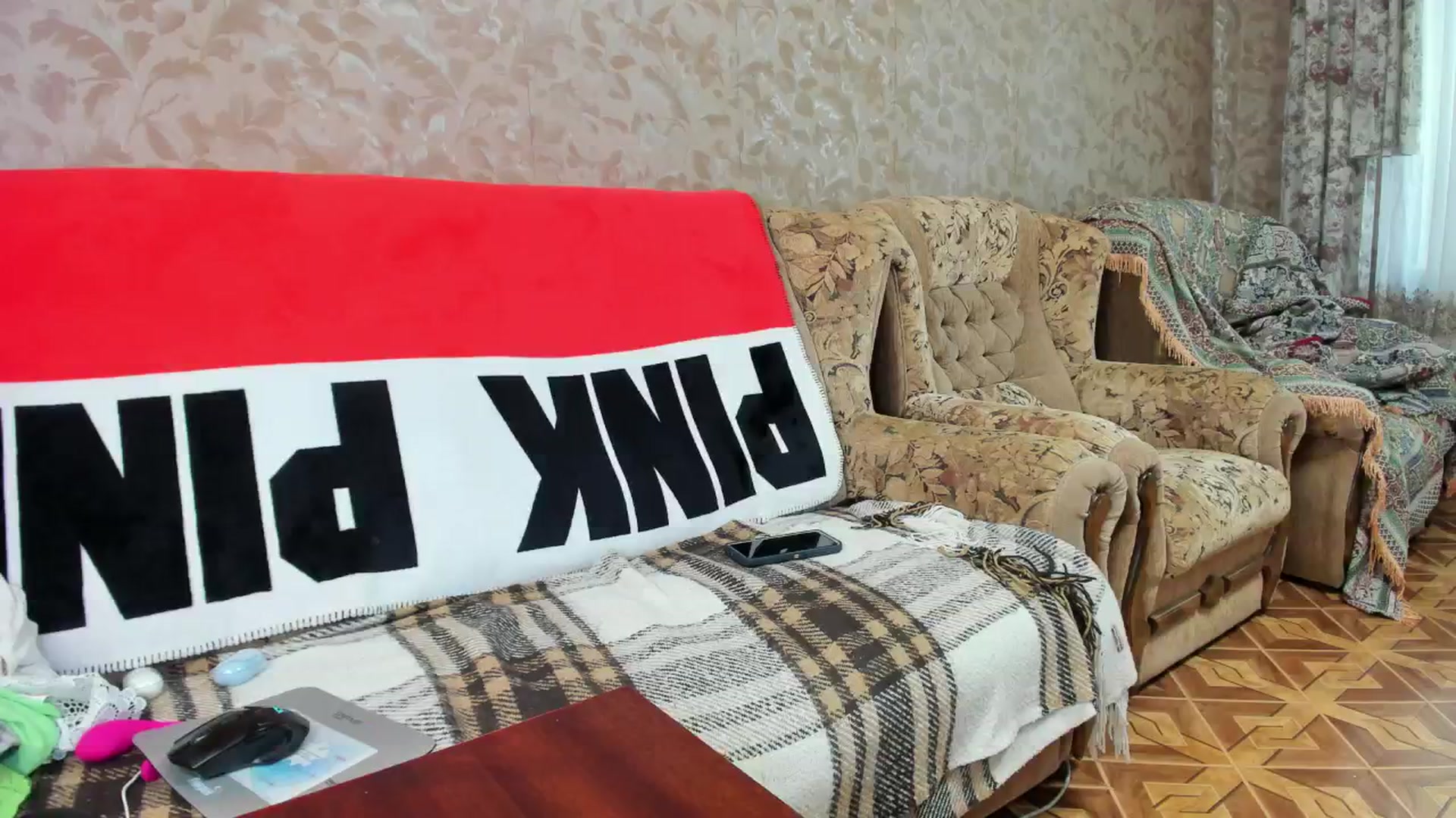 Gallery image thumbnail from That80sRoom's myfreecams stream on, 08/24/2024, 10:03 image 13 of 20