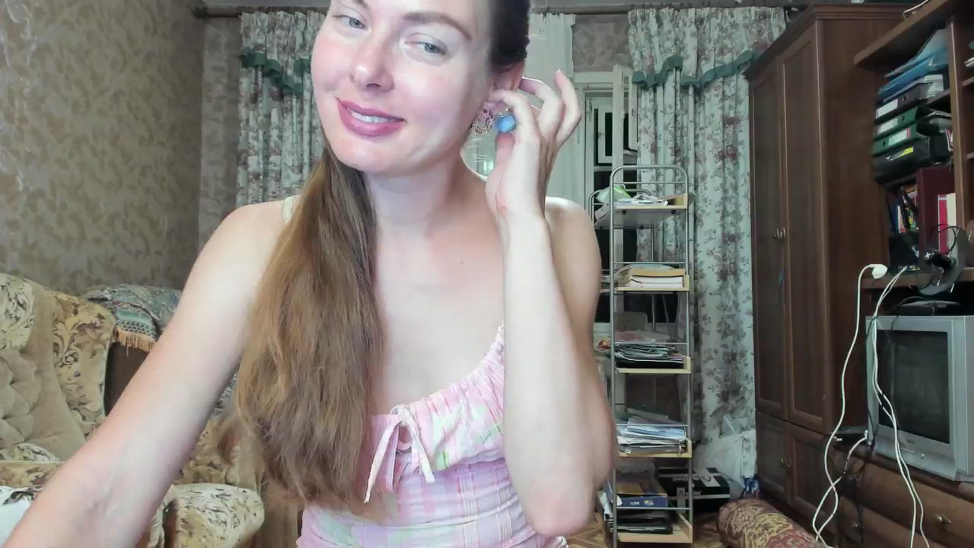 Gallery image thumbnail from That80sRoom's myfreecams stream on, 08/24/2024, 20:39 image 9 of 20