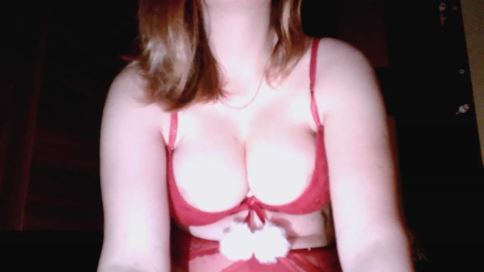 Gallery image thumbnail from ThatHotGirl's myfreecams stream on, 12/21/2025, 24:01 image 18 of 20
