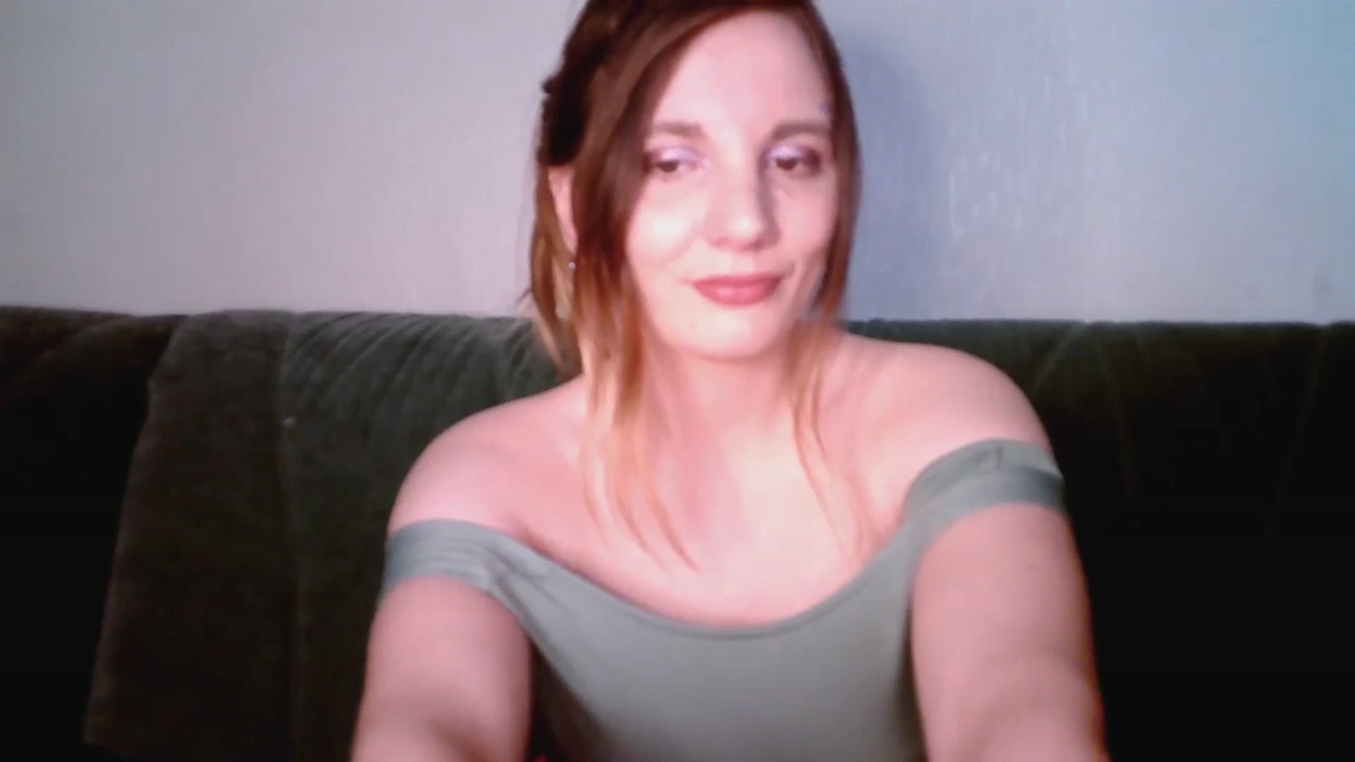 Gallery image thumbnail from ThatHotGirl's myfreecams stream on, 03/08/2026, 02:20 image 9 of 20