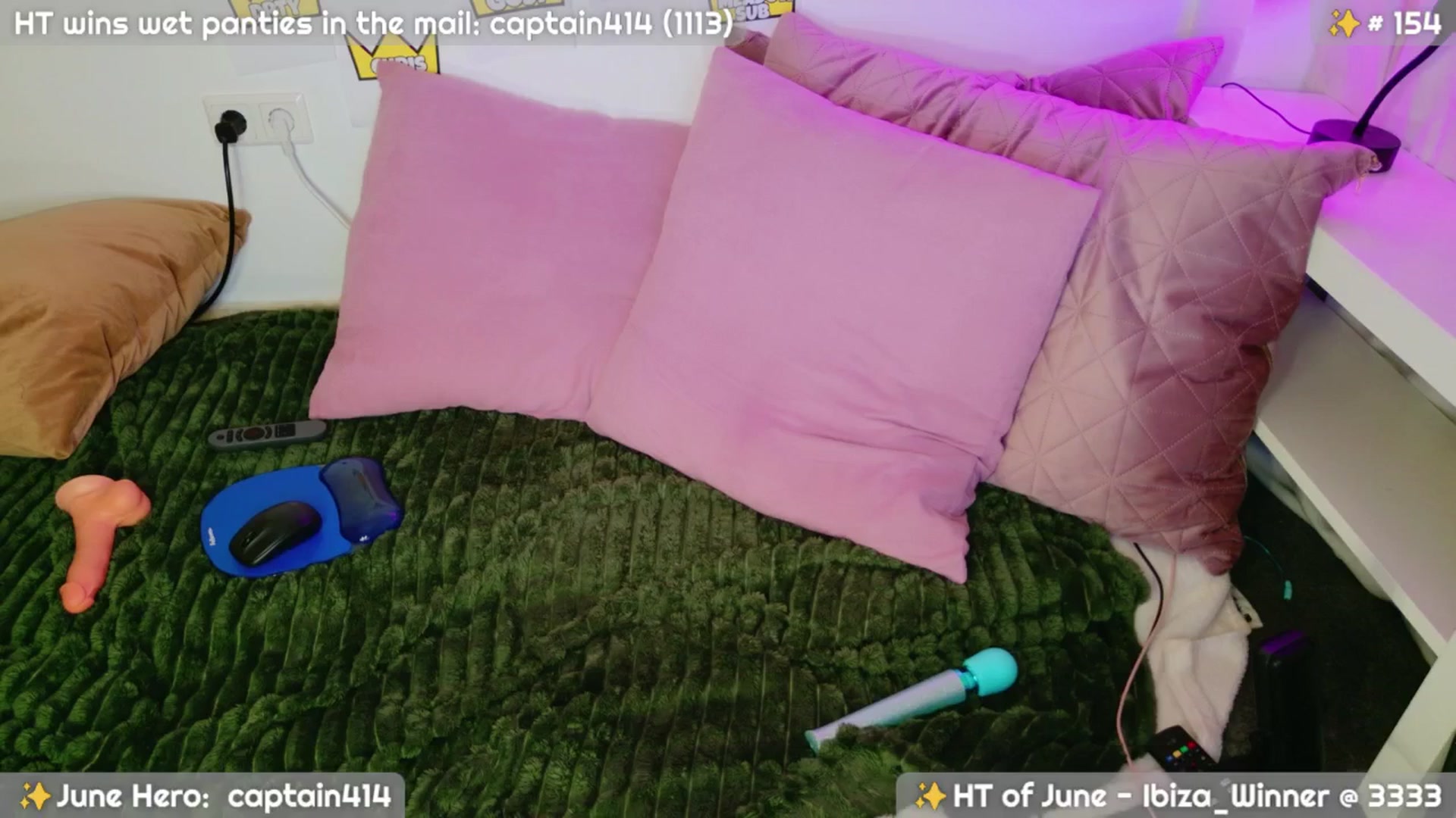 Gallery image thumbnail from ThatJenny's myfreecams stream on, 06/10/2025, 19:33 image 19 of 20