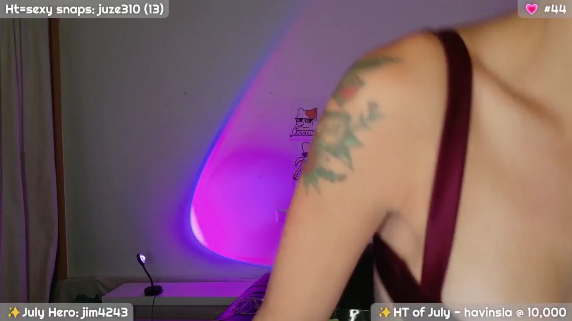 Gallery image thumbnail from ThatJenny's myfreecams stream on, 07/28/2025, 04:22 image 11 of 20