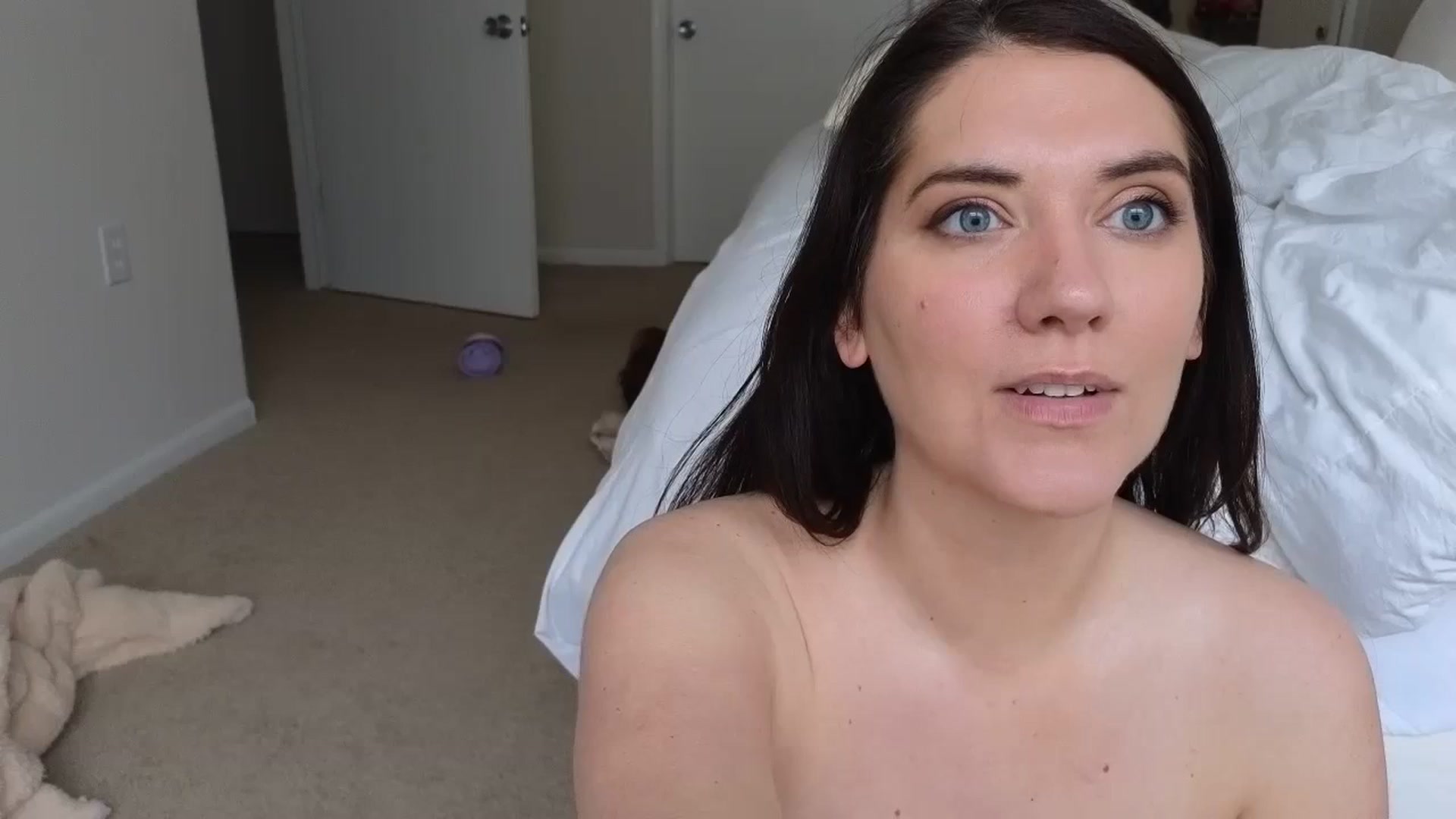 Gallery image thumbnail from Thatgoodgirl's myfreecams stream on, 03/22/2024, 14:15 image 15 of 20