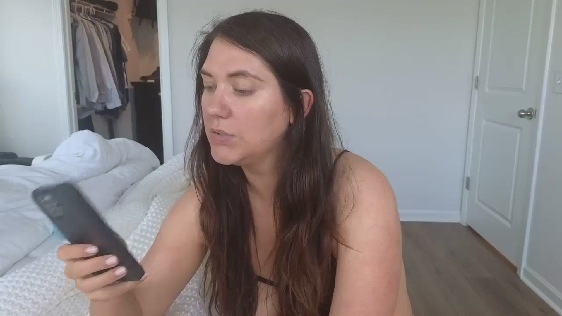 Gallery image thumbnail from Thatgoodgirl's myfreecams stream on, 05/24/2024, 15:23 image 19 of 20