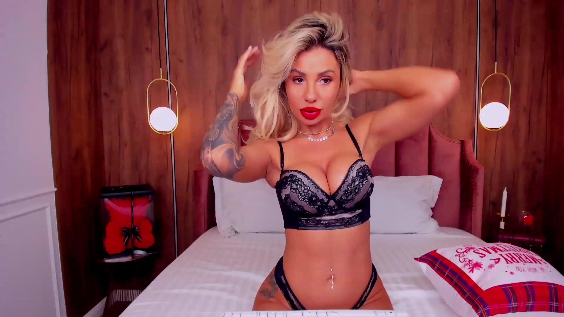 Gallery image thumbnail from TheBaeWatch's myfreecams stream on, 12/20/2023, 07:42 image 14 of 20