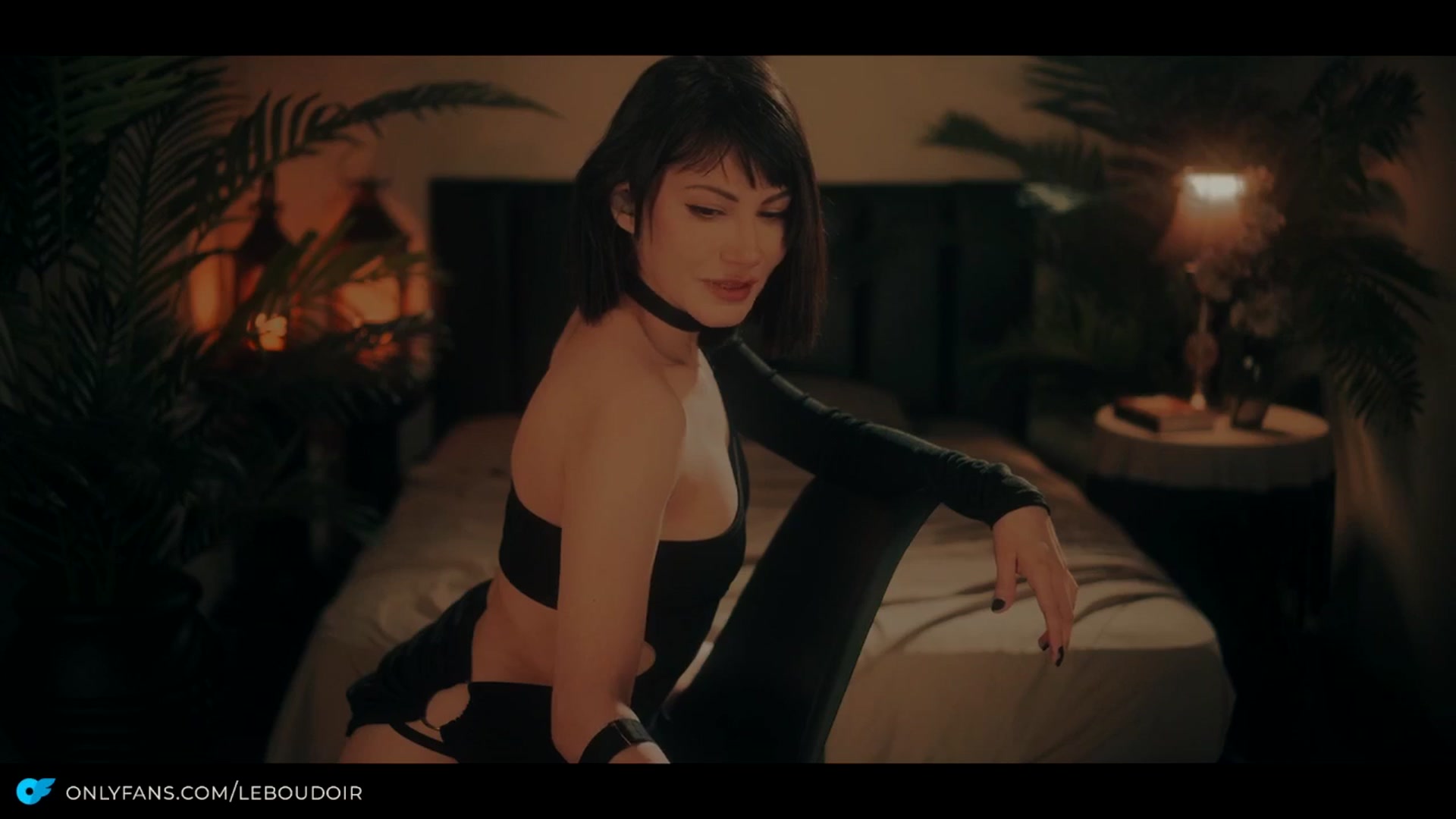 Gallery image thumbnail from TheCvlt's myfreecams stream on, 09/18/2025, 07:46 image 11 of 20