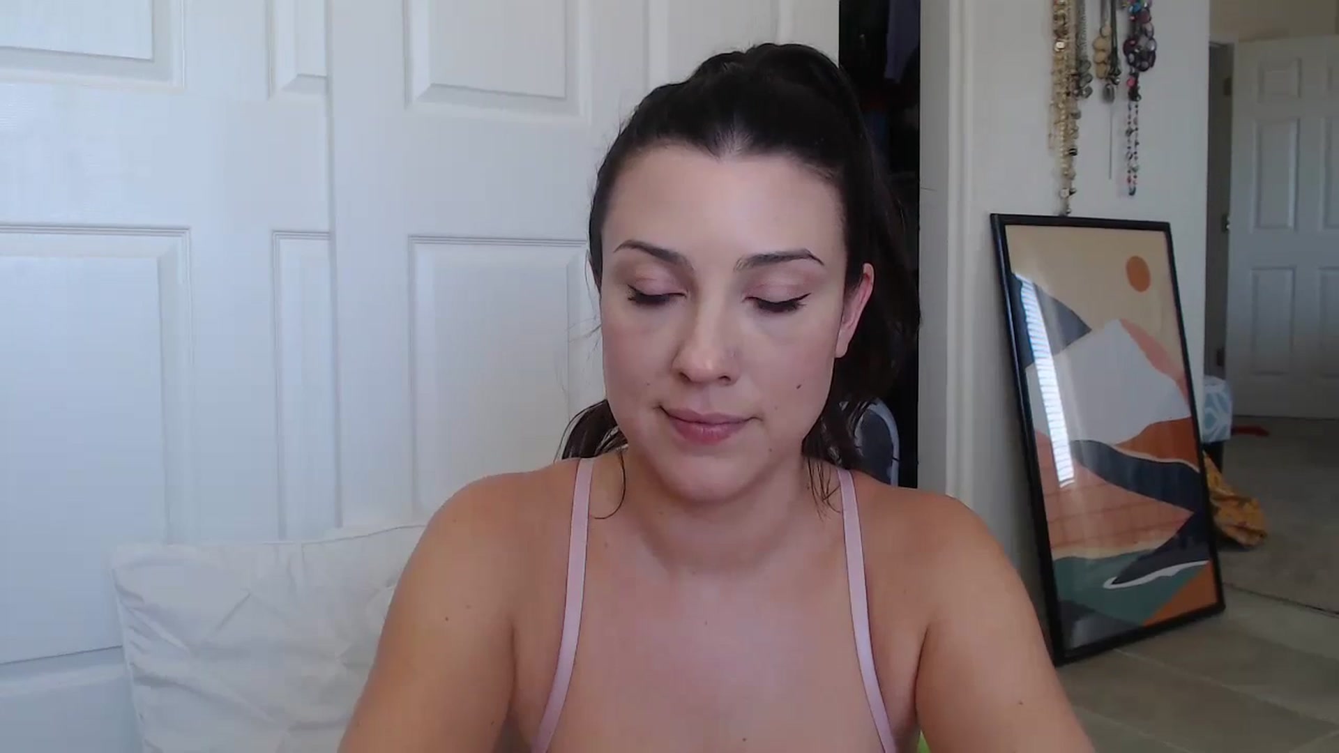 Gallery image thumbnail from TheDanikaMaia's myfreecams stream on, 09/25/2023, 20:33 image 16 of 20