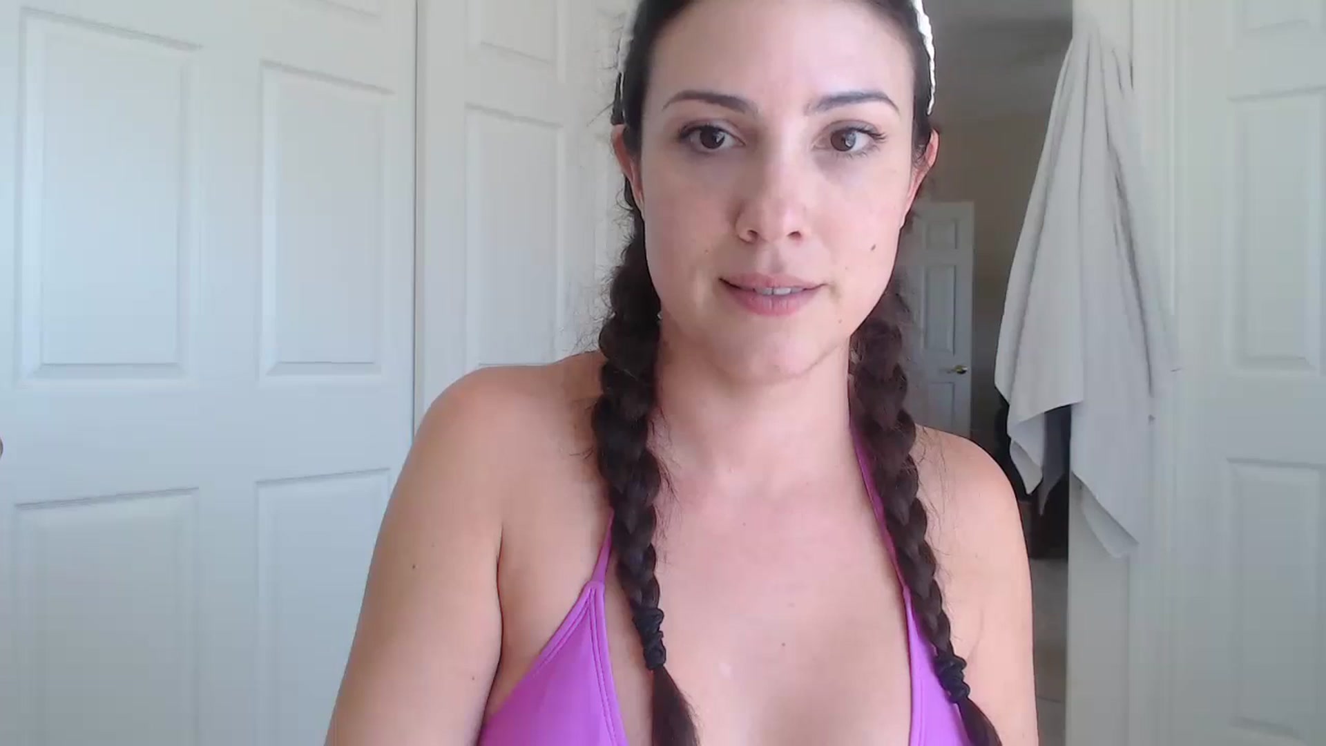 Gallery image thumbnail from TheDanikaMaia's myfreecams stream on, 10/09/2023, 18:52 image 14 of 20