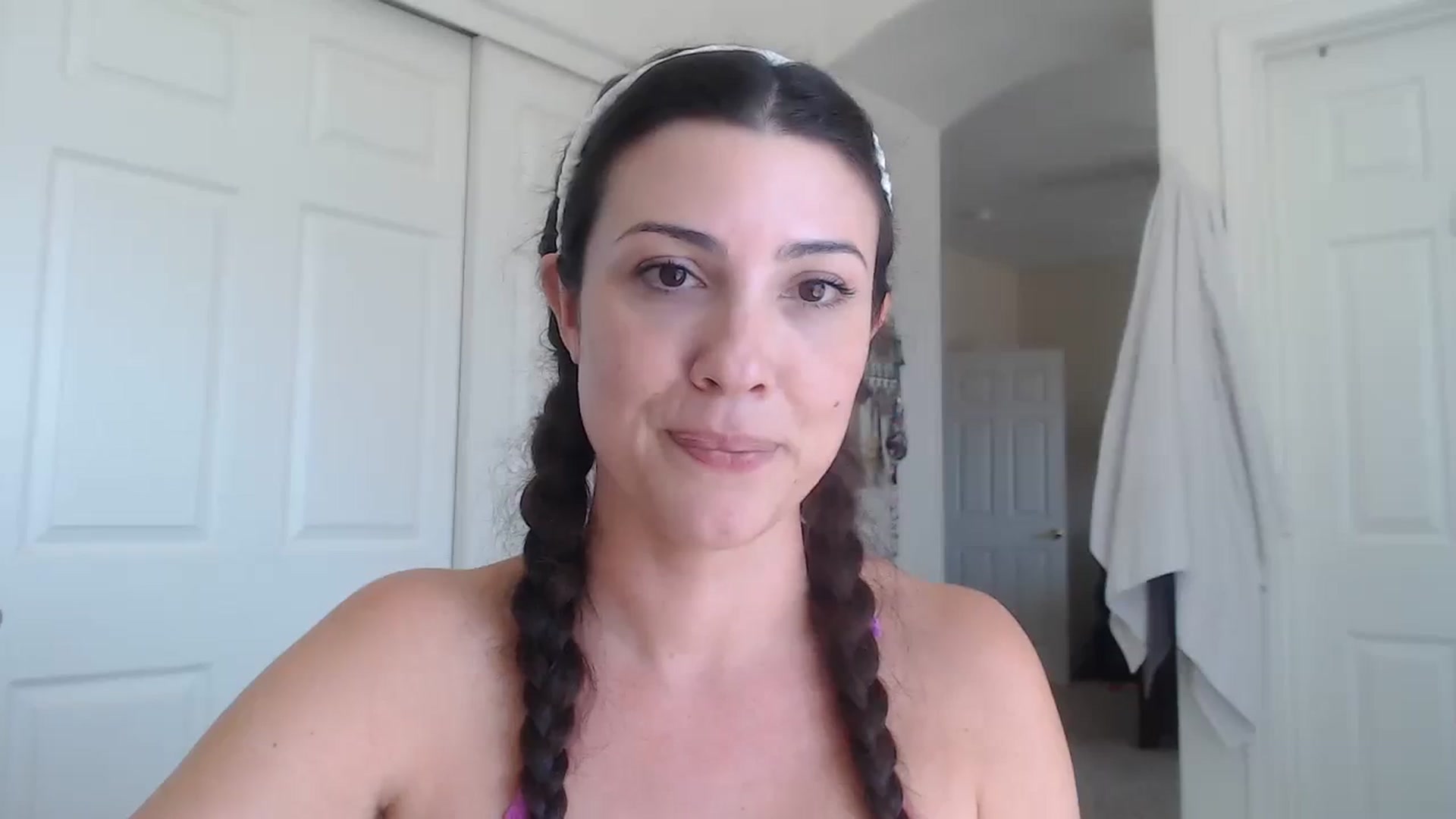 Gallery image thumbnail from TheDanikaMaia's myfreecams stream on, 10/09/2023, 18:52 image 13 of 20