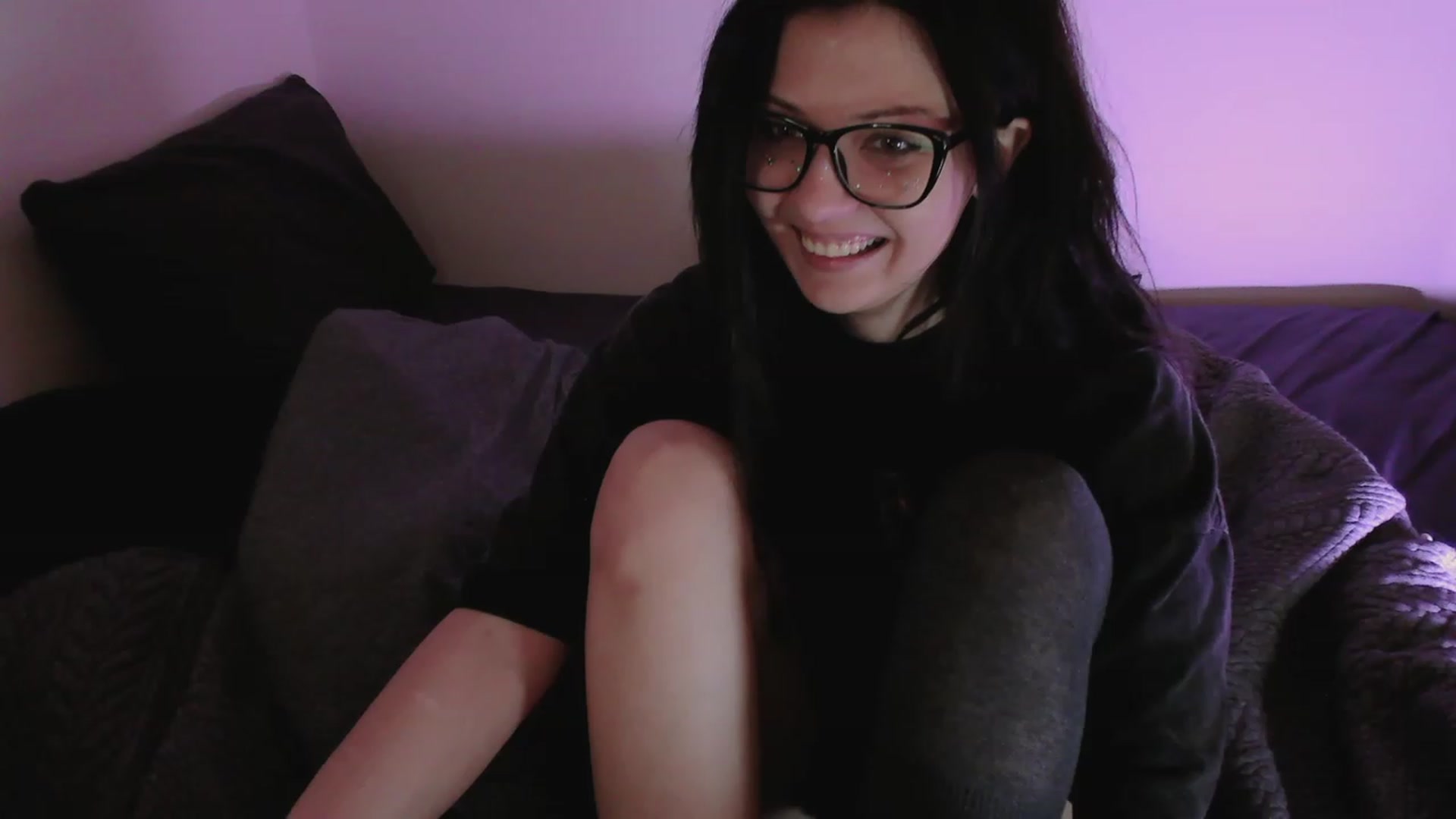 Gallery image thumbnail from TheDeepLore's myfreecams stream on, 04/30/2023, 05:53 image 6 of 20