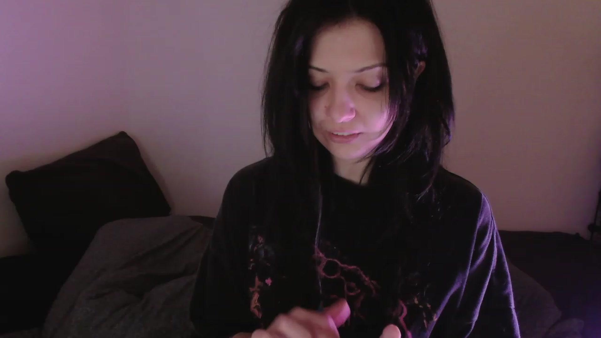 Gallery image thumbnail from TheDeepLore's myfreecams stream on, 04/30/2023, 05:53 image 1 of 20
