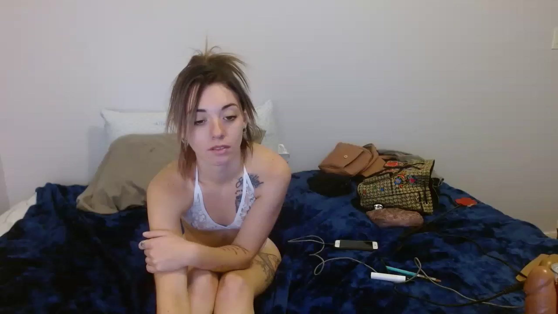 Gallery image thumbnail from TheEdgyBunny's myfreecams stream on, 11/18/2022, 18:45 image 12 of 20