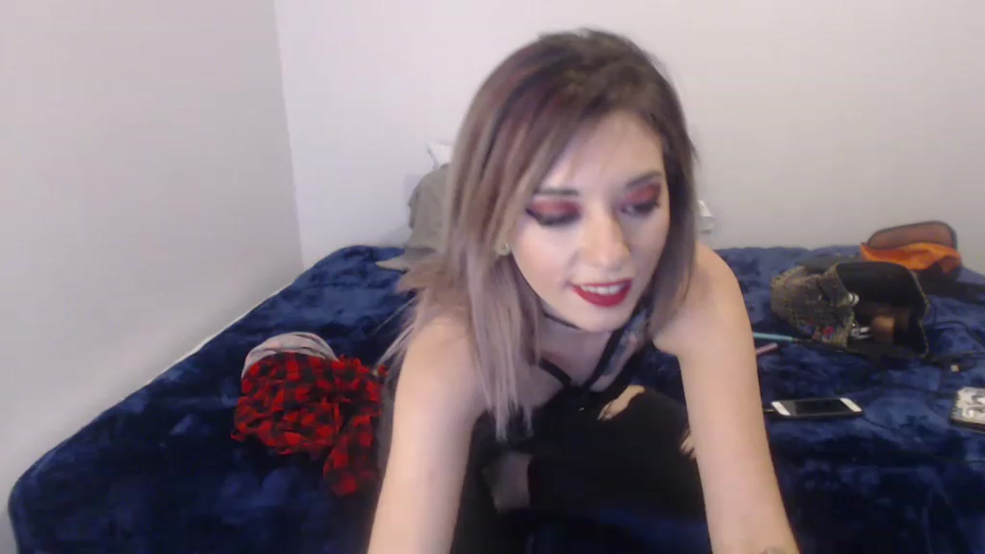 Gallery image thumbnail from TheEdgyBunny's myfreecams stream on, 11/25/2022, 19:27 image 1 of 20