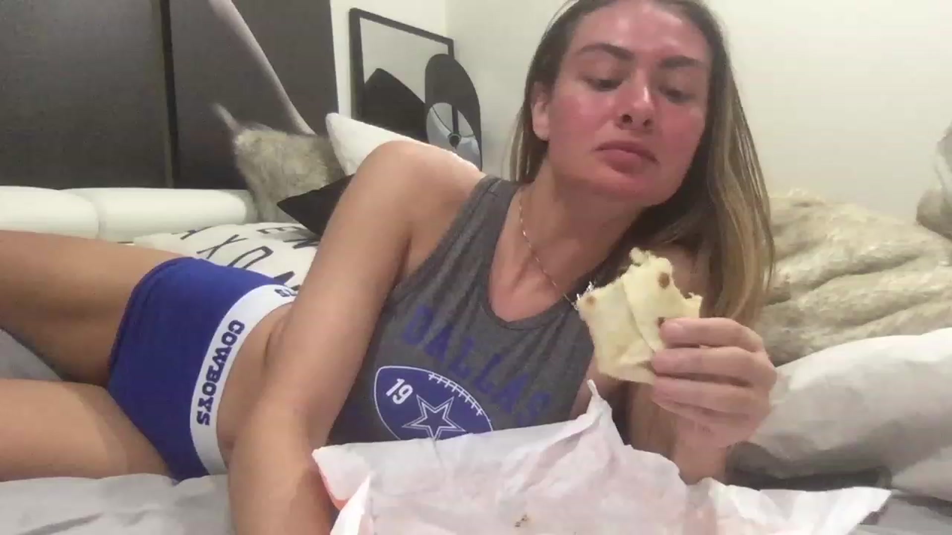 Gallery image thumbnail from TheFitFreak's myfreecams stream on, 01/27/2023, 04:12 image 2 of 20