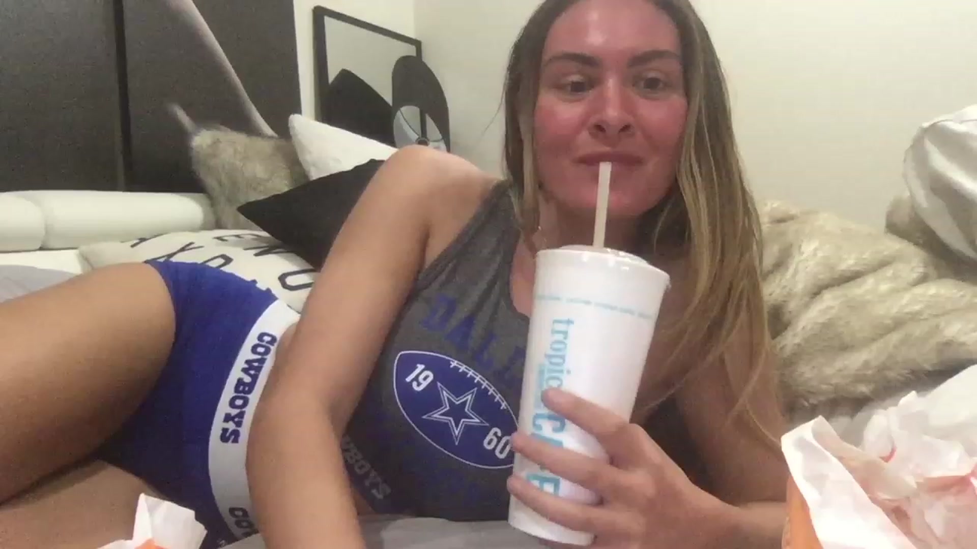 Gallery image thumbnail from TheFitFreak's myfreecams stream on, 01/27/2023, 04:12 image 4 of 20