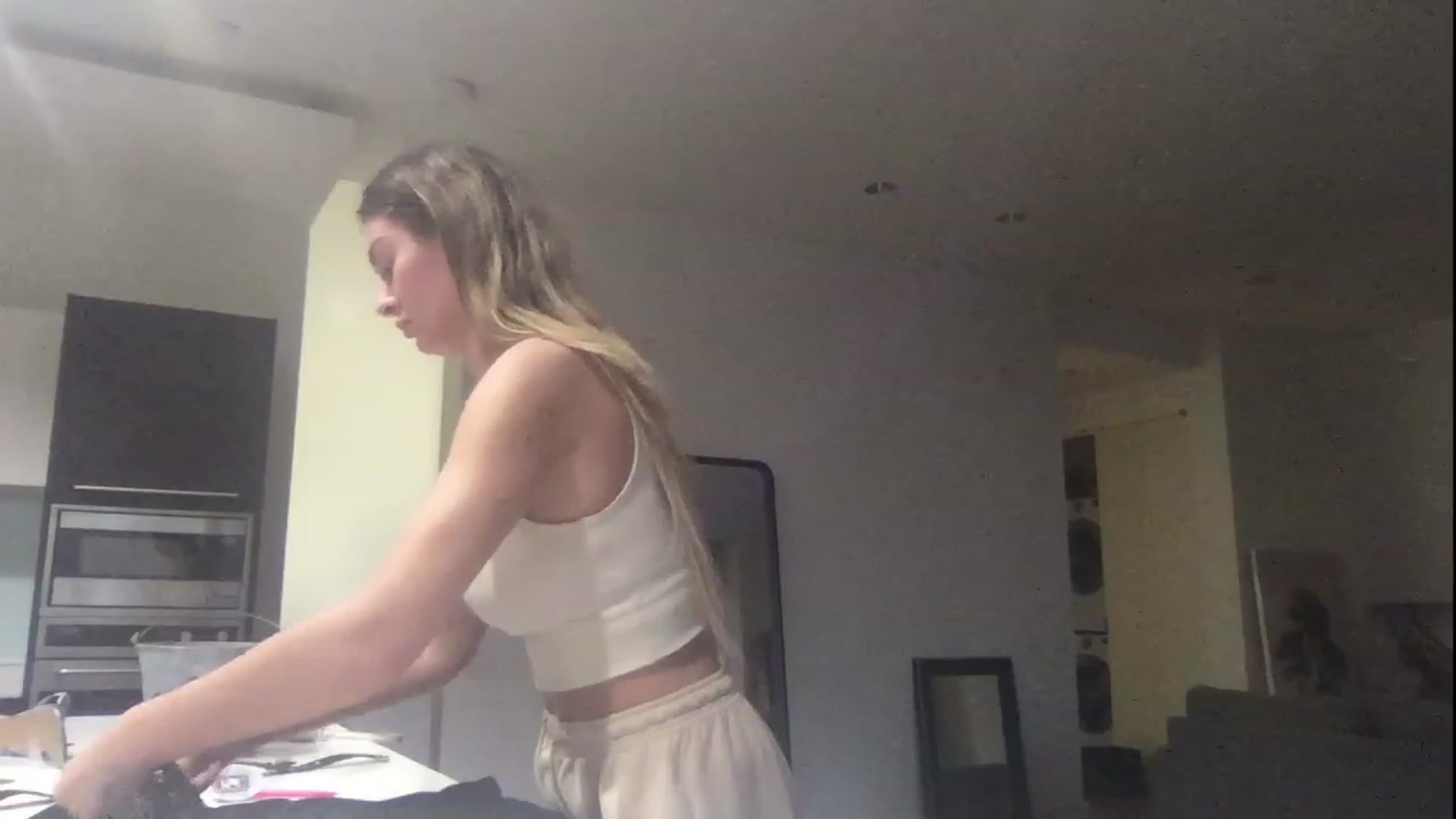 Gallery image thumbnail from TheFitFreak's myfreecams stream on, 02/10/2023, 24:47 image 8 of 20