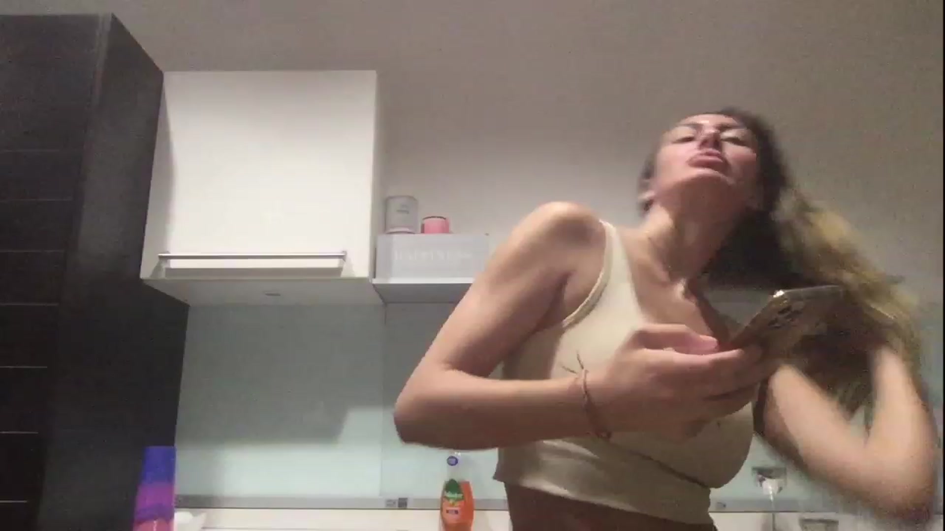 Gallery image thumbnail from TheFitFreak's myfreecams stream on, 02/15/2023, 10:13 image 2 of 20