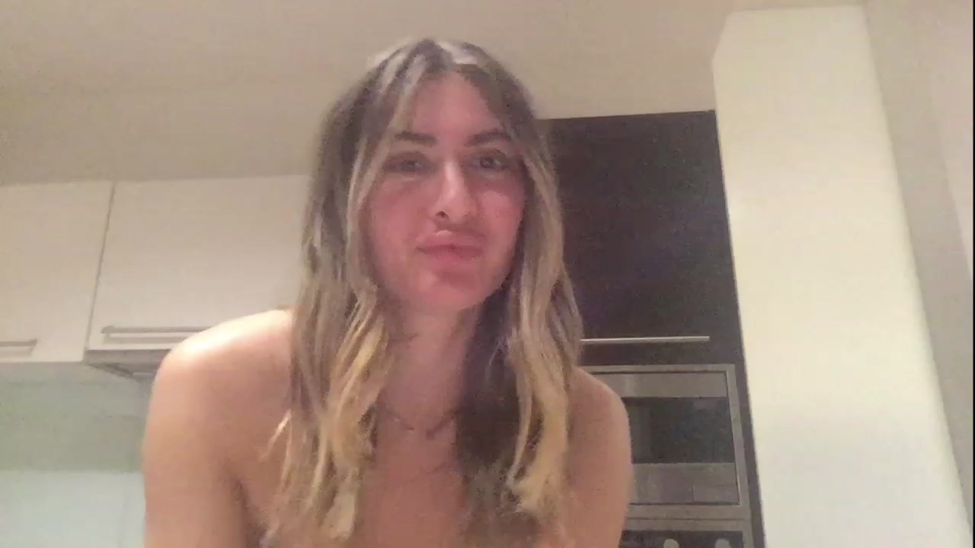 Gallery image thumbnail from TheFitFreak's myfreecams stream on, 02/20/2023, 13:00 image 15 of 20