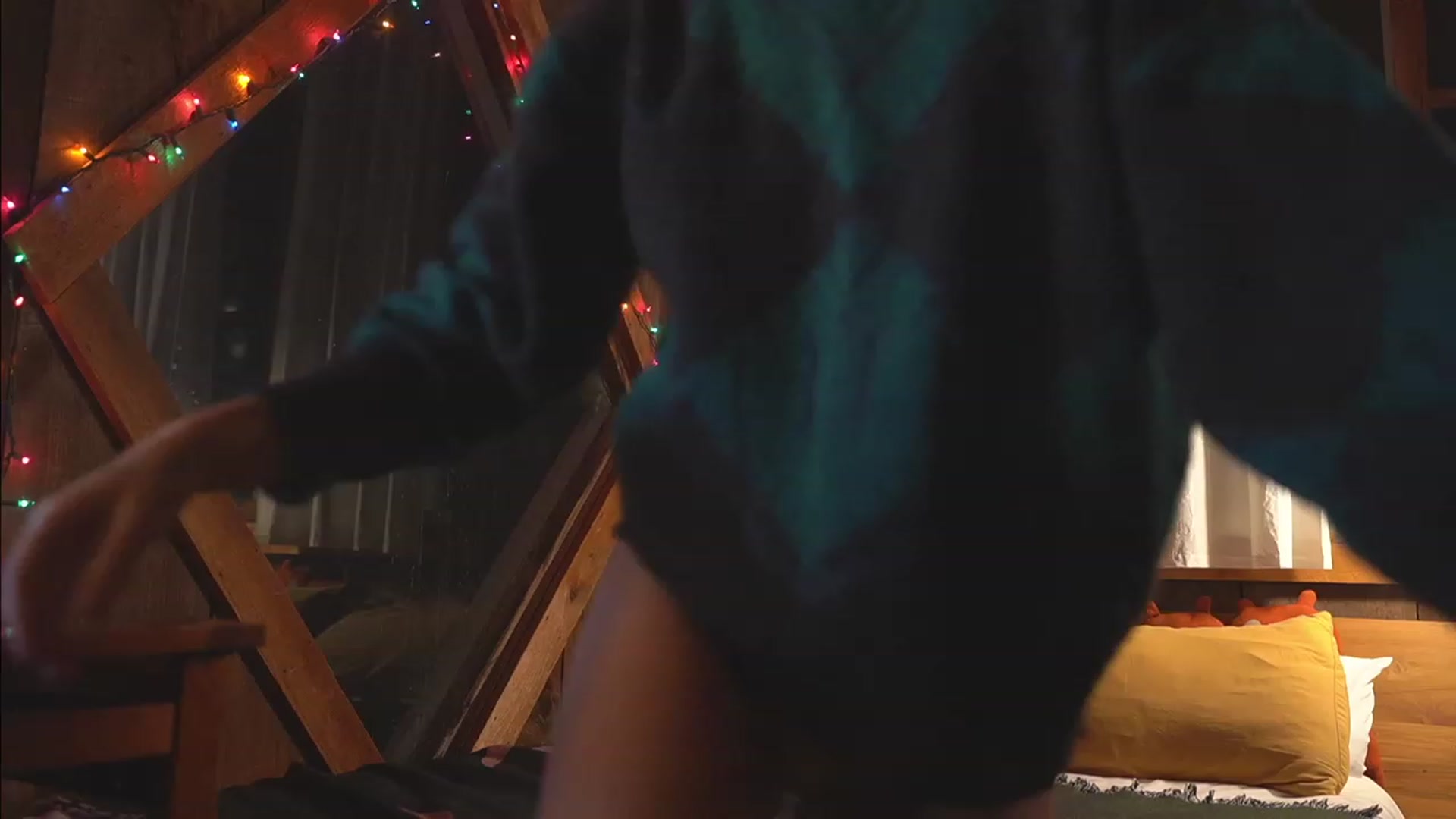 Gallery image thumbnail from TheFriendZone's myfreecams stream on, 11/19/2022, 02:12 image 15 of 20