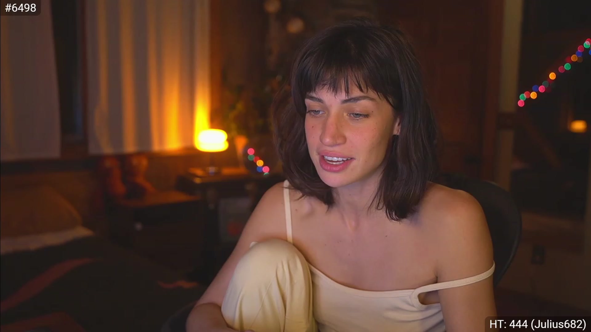 Gallery image thumbnail from TheFriendZone's myfreecams stream on, 12/10/2022, 03:13 image 8 of 20