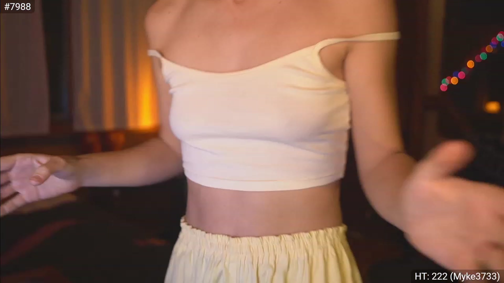 Gallery image thumbnail from TheFriendZone's myfreecams stream on, 12/10/2022, 03:13 image 5 of 20
