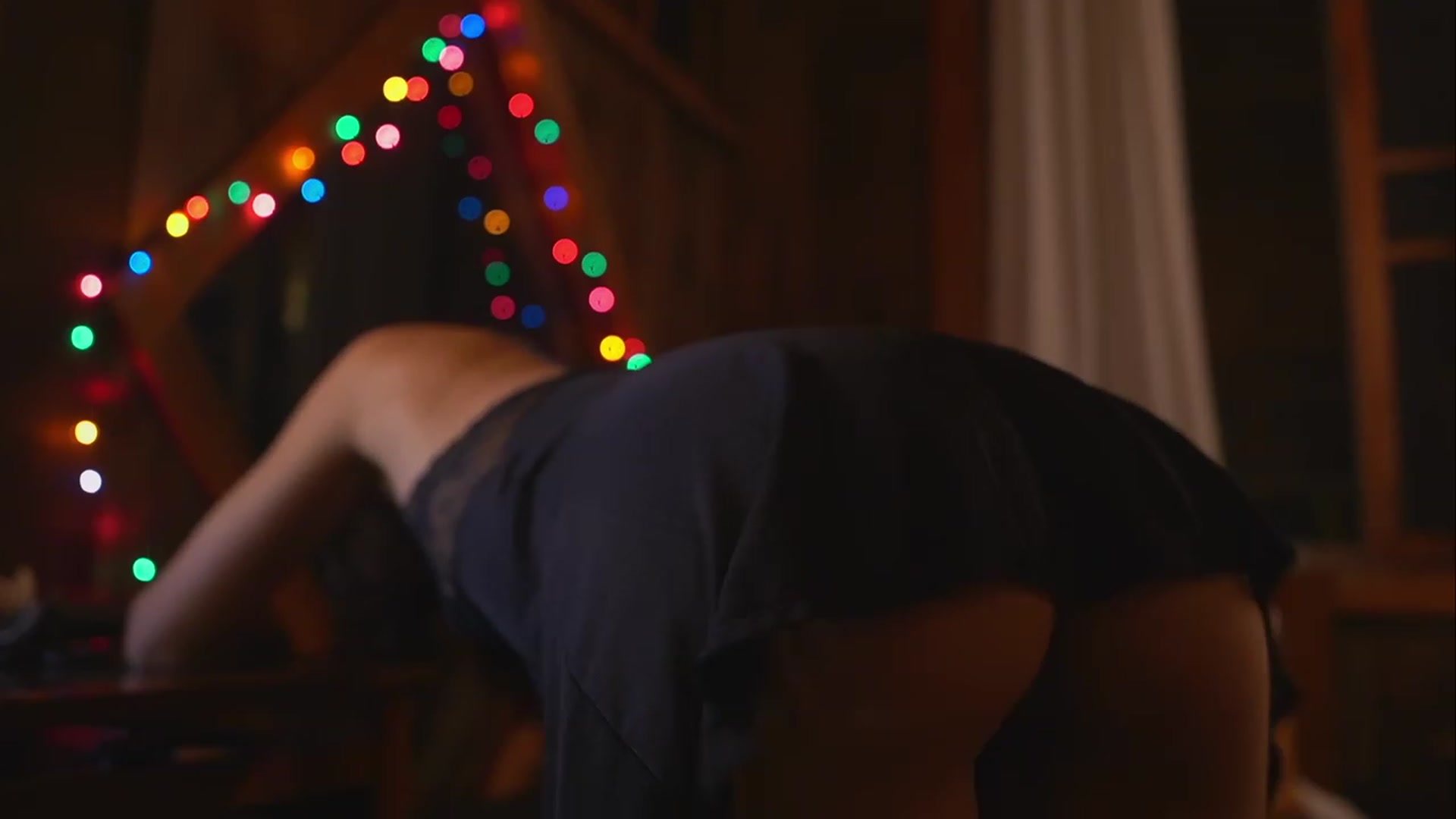 Gallery image thumbnail from TheFriendZone's myfreecams stream on, 01/13/2023, 03:13 image 8 of 20