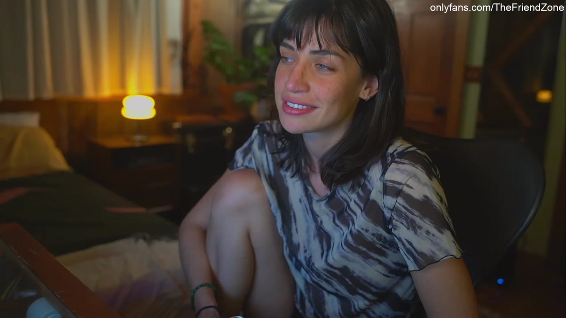 Gallery image thumbnail from TheFriendZone's myfreecams stream on, 02/24/2023, 01:37 image 13 of 20