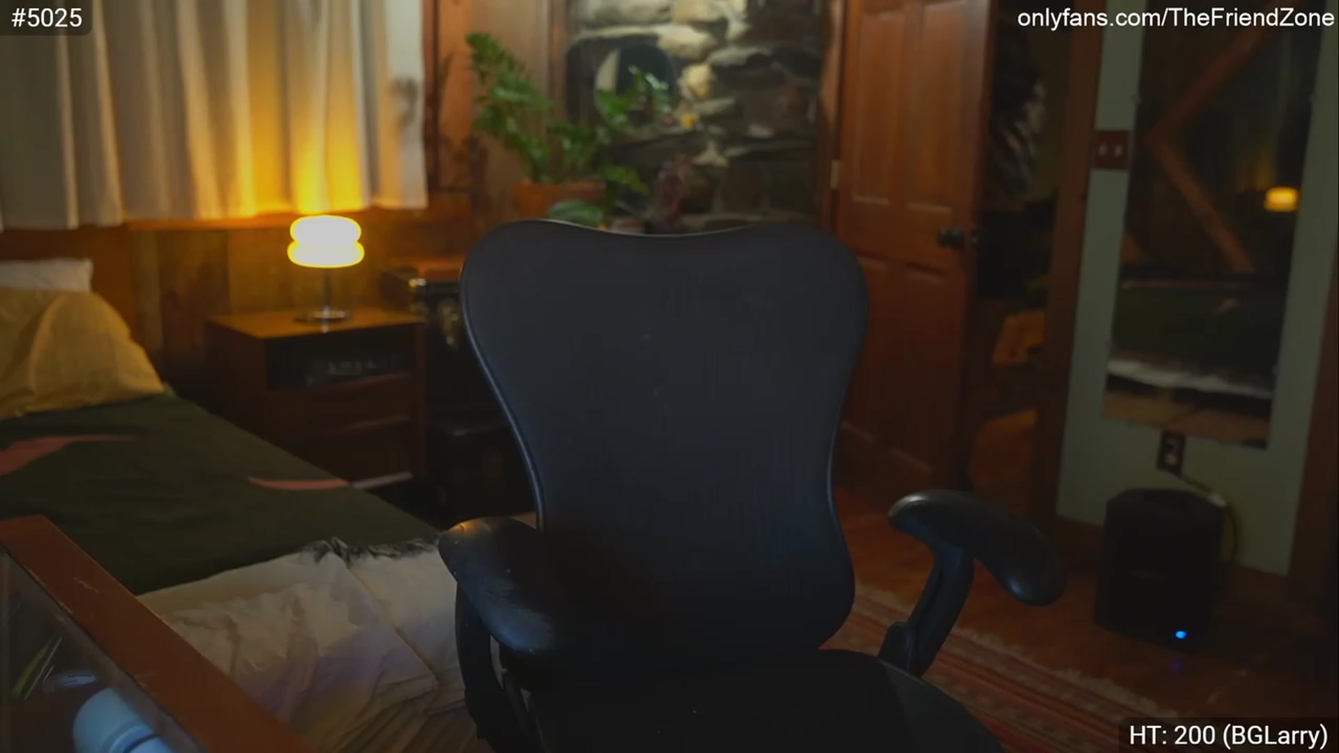 Gallery image thumbnail from TheFriendZone's myfreecams stream on, 02/24/2023, 03:24 image 3 of 20