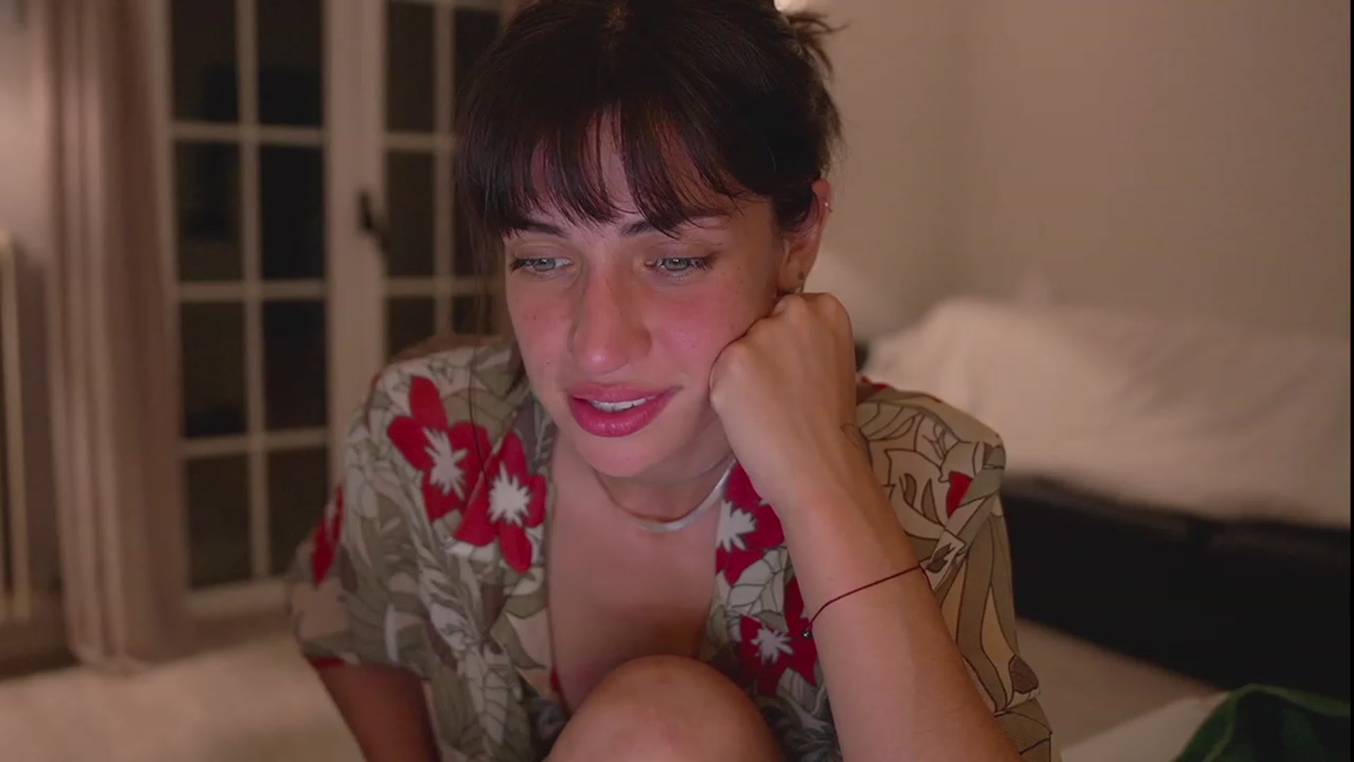 Gallery image thumbnail from TheFriendZone's myfreecams stream on, 10/11/2023, 01:36 image 14 of 20