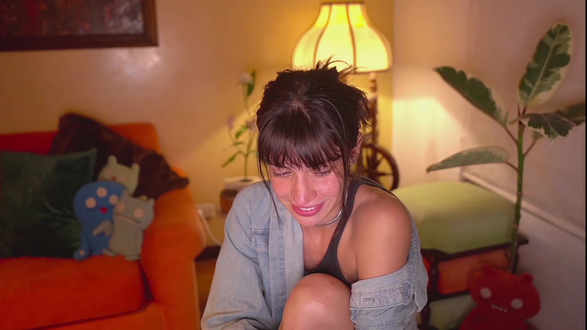 Gallery image thumbnail from TheFriendZone's myfreecams stream on, 11/15/2023, 02:51 image 9 of 20