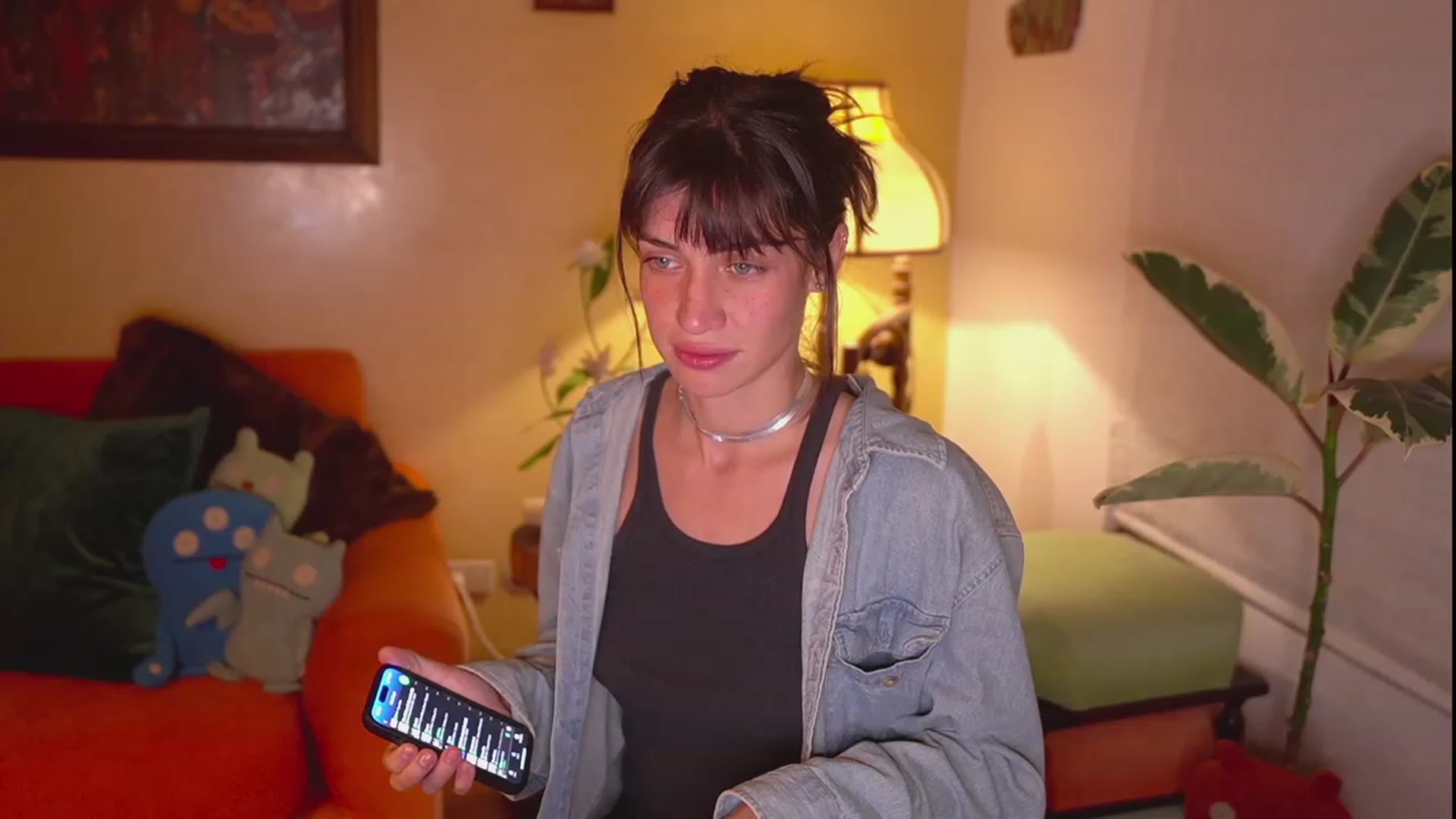 Gallery image thumbnail from TheFriendZone's myfreecams stream on, 11/15/2023, 02:51 image 3 of 20