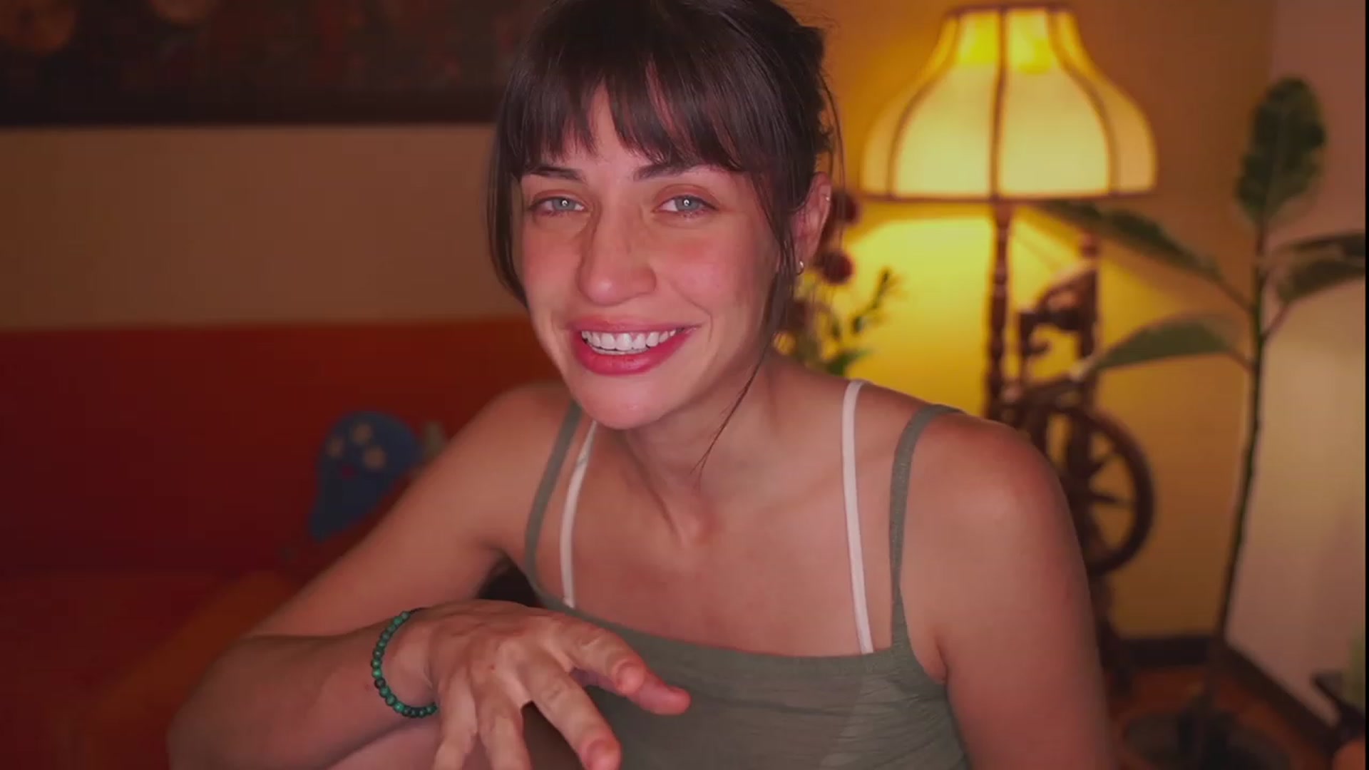 Gallery image thumbnail from TheFriendZone's myfreecams stream on, 11/30/2023, 03:14 image 3 of 20