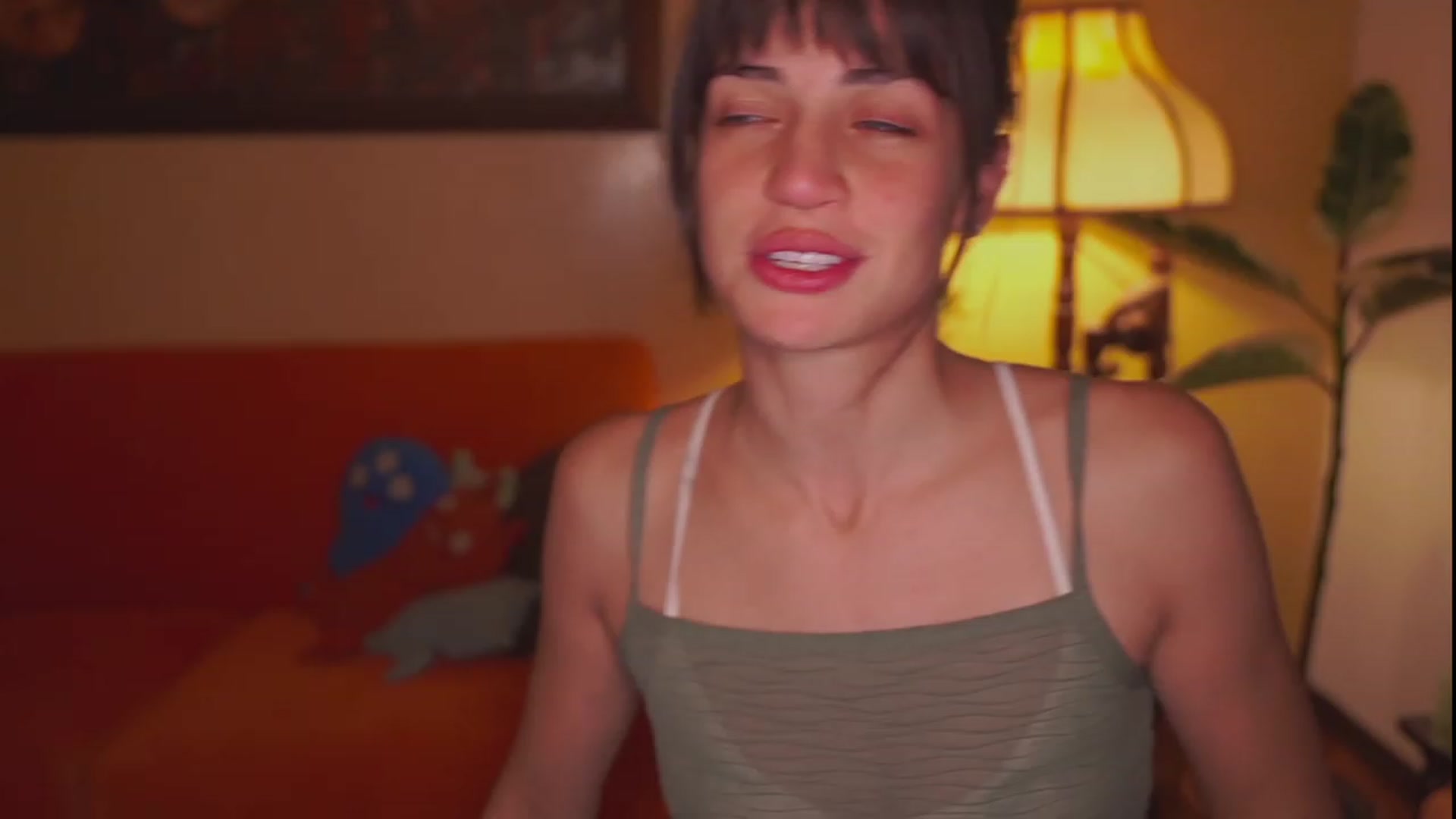 Gallery image thumbnail from TheFriendZone's myfreecams stream on, 11/30/2023, 03:14 image 5 of 20